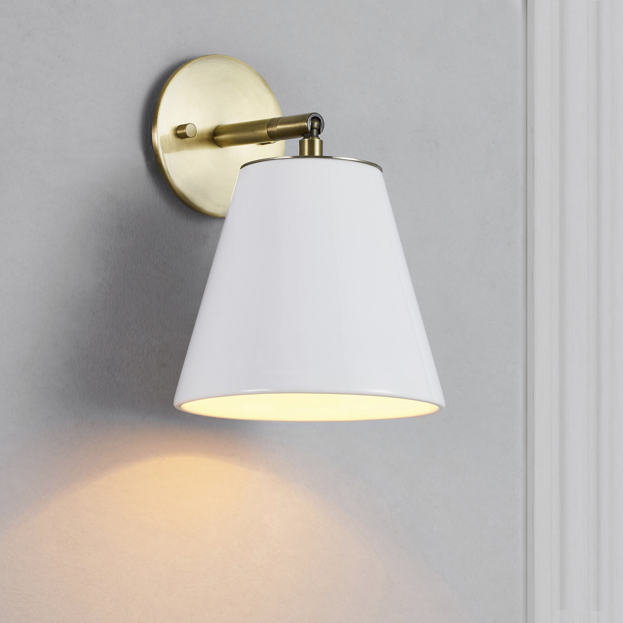Kai Wall Sconce Wall Light