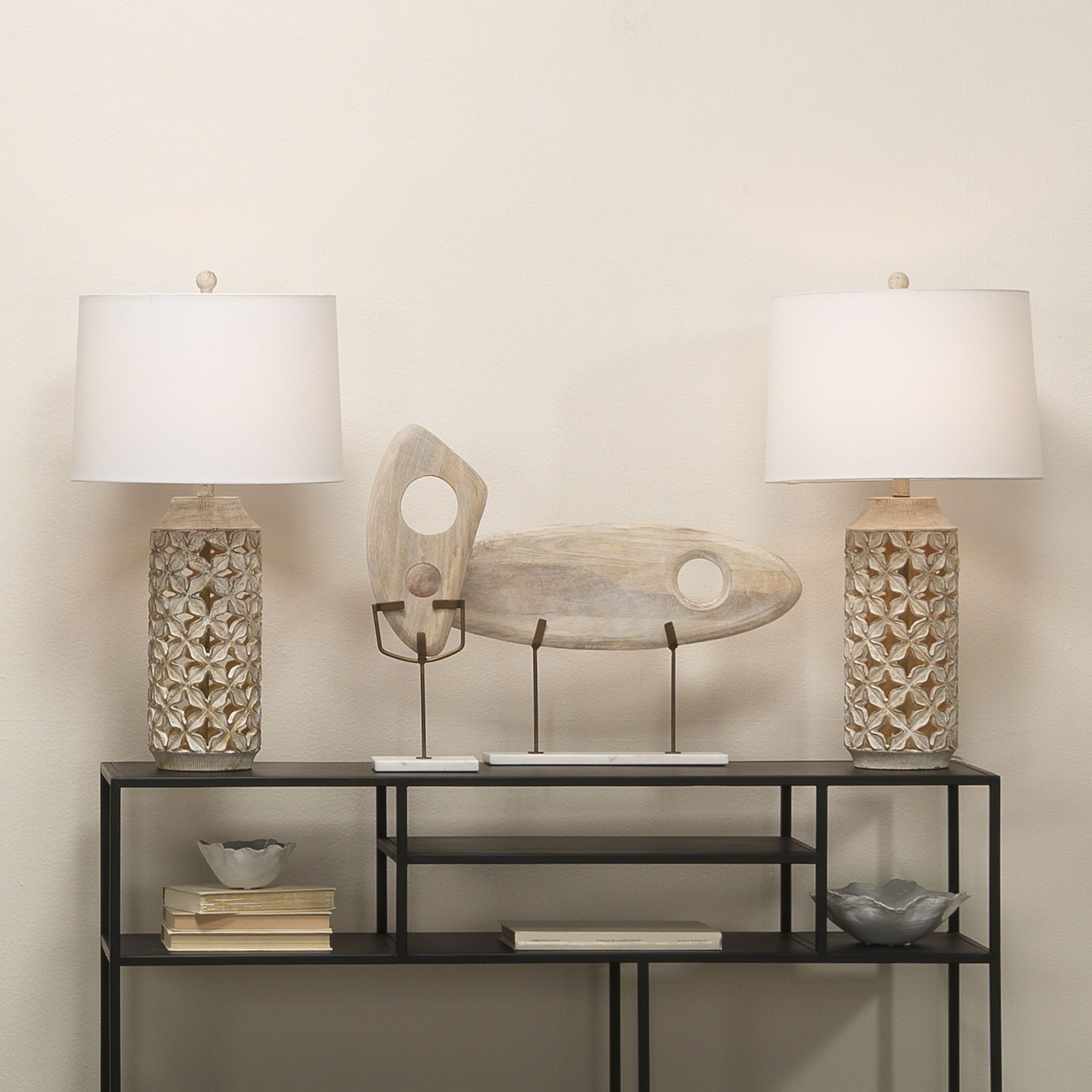 Flora 27.5 inch 150 watt White Washed Resin Table Lamp Portable Light