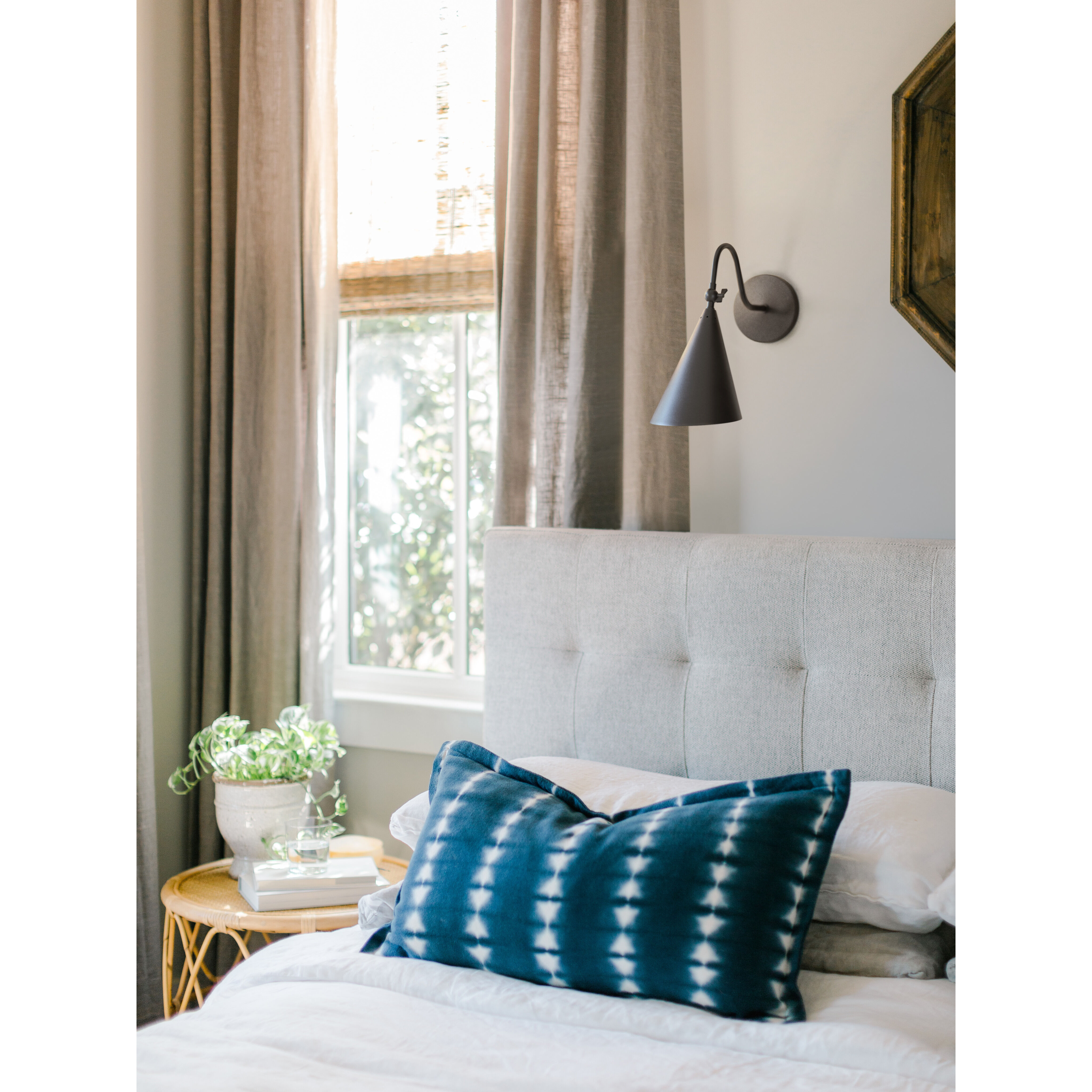 Lupe 1 Light 6 inch Old Bronze Wall Sconce Wall Light