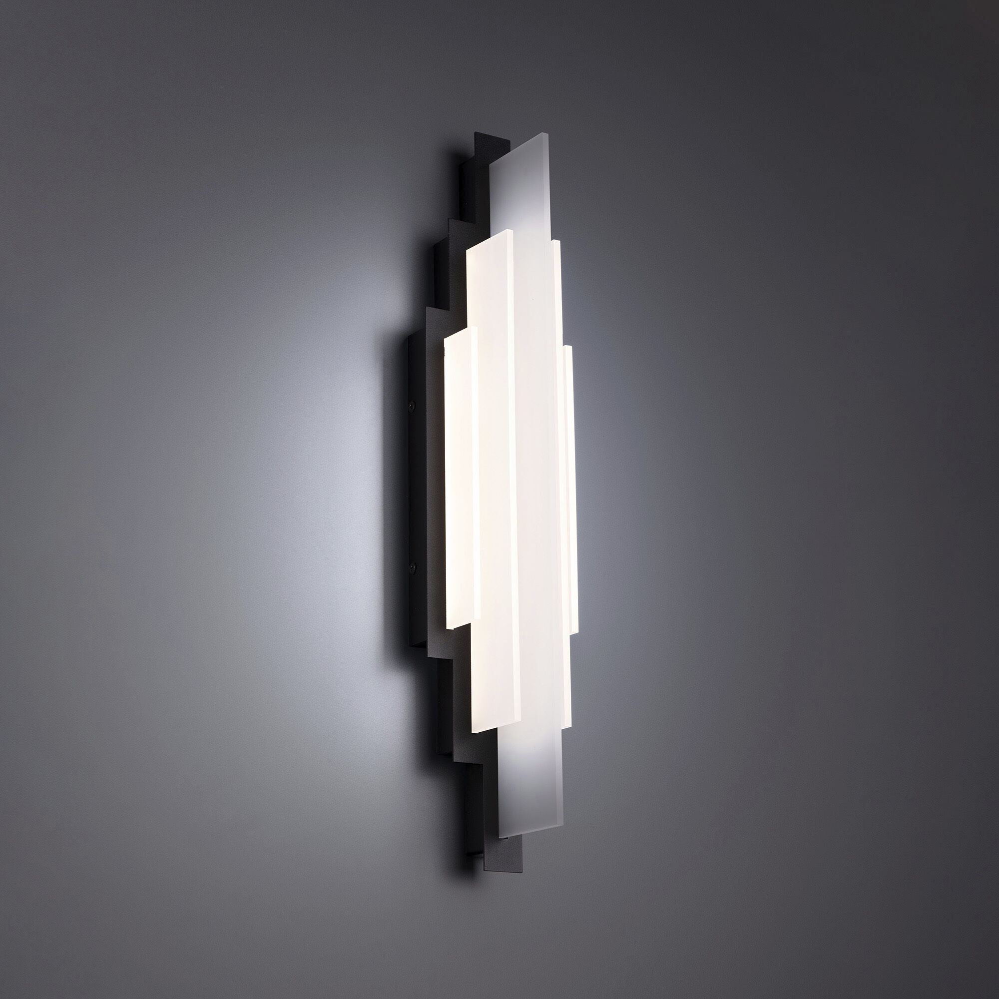 Nouveau Wall Sconce Wall Light in 3500K, dweLED