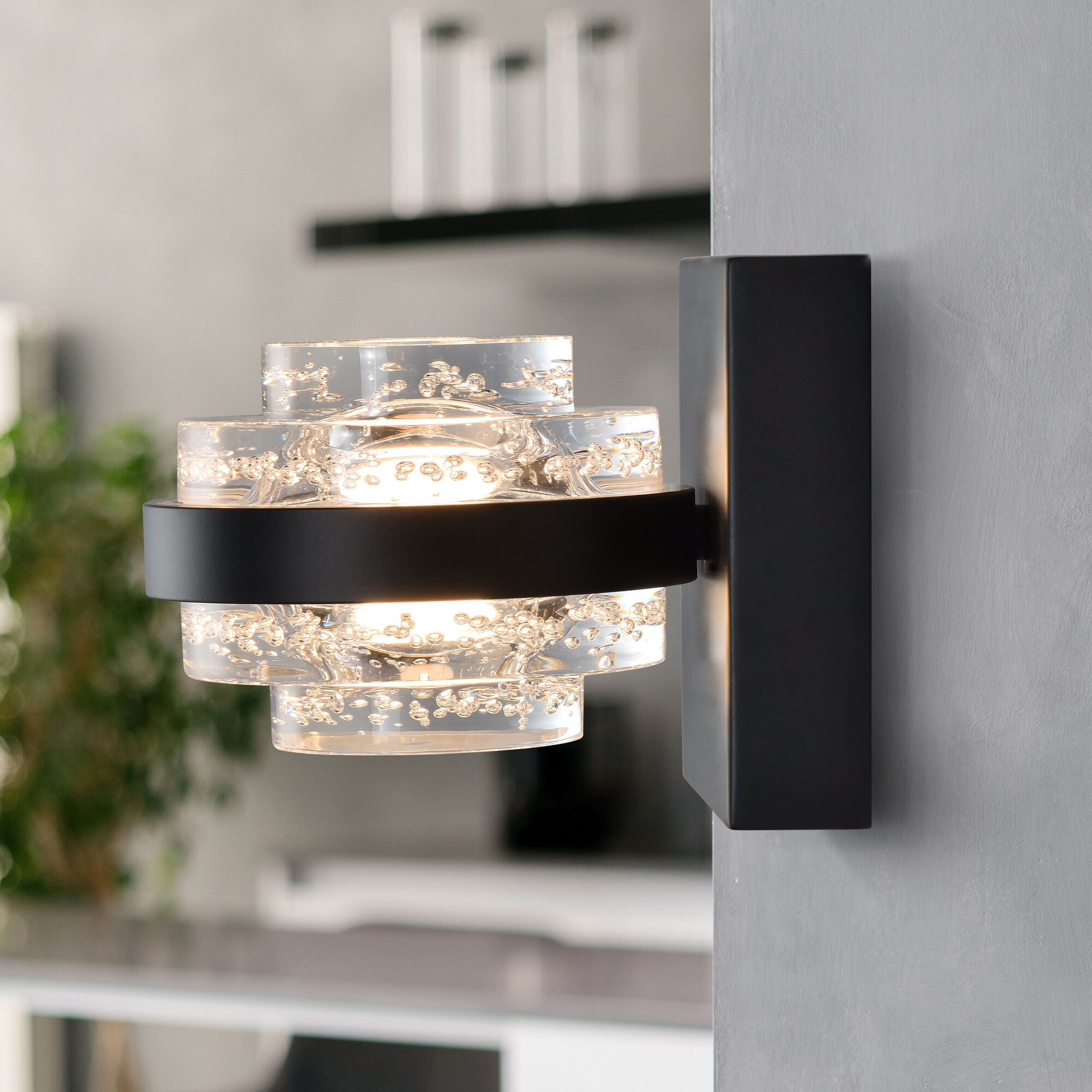 Milano Series Sconce Wall Light in Black, Artisan Collection