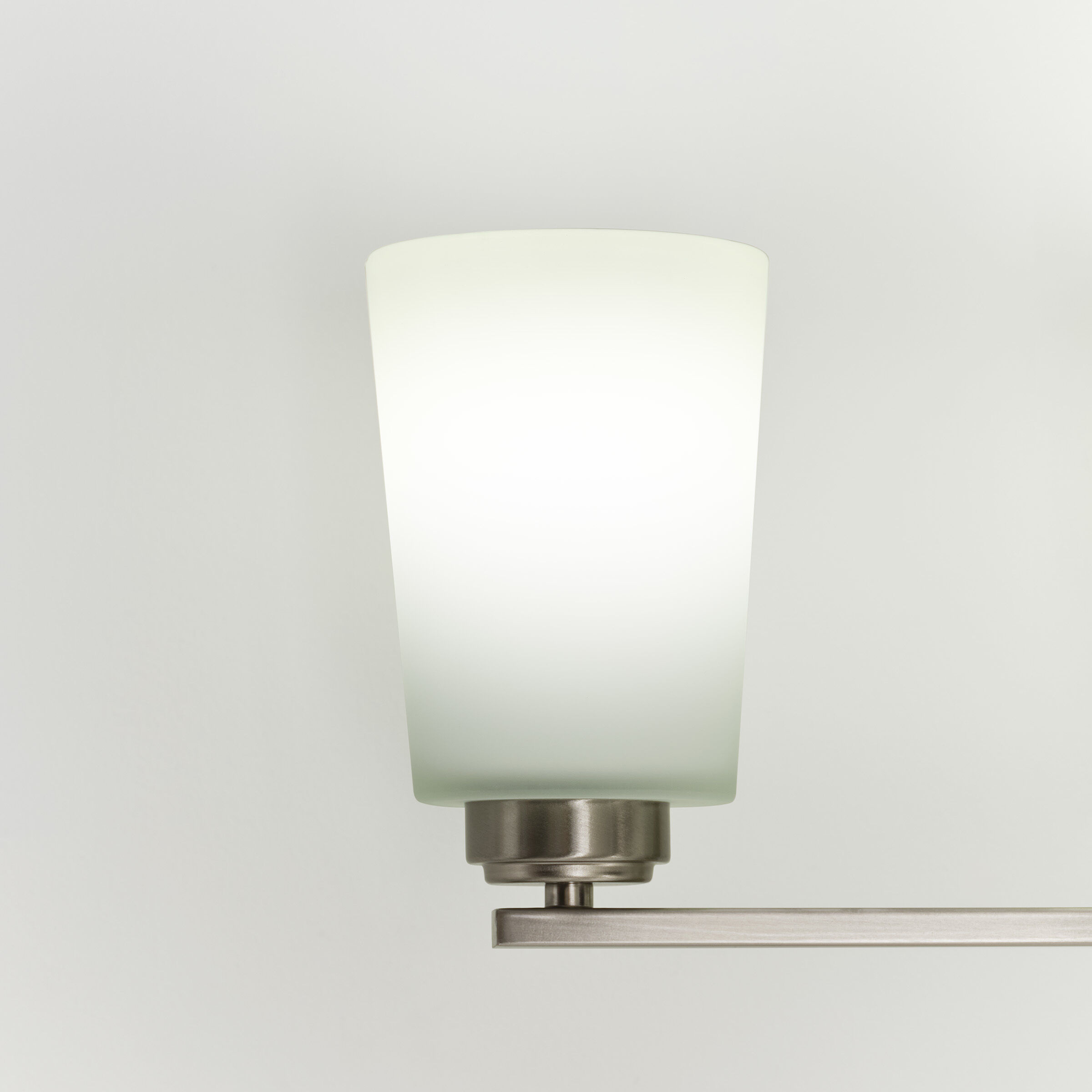 Franport 4 Light 29.38 inch Brushed Nickel Wall Bath Fixture Wall Light