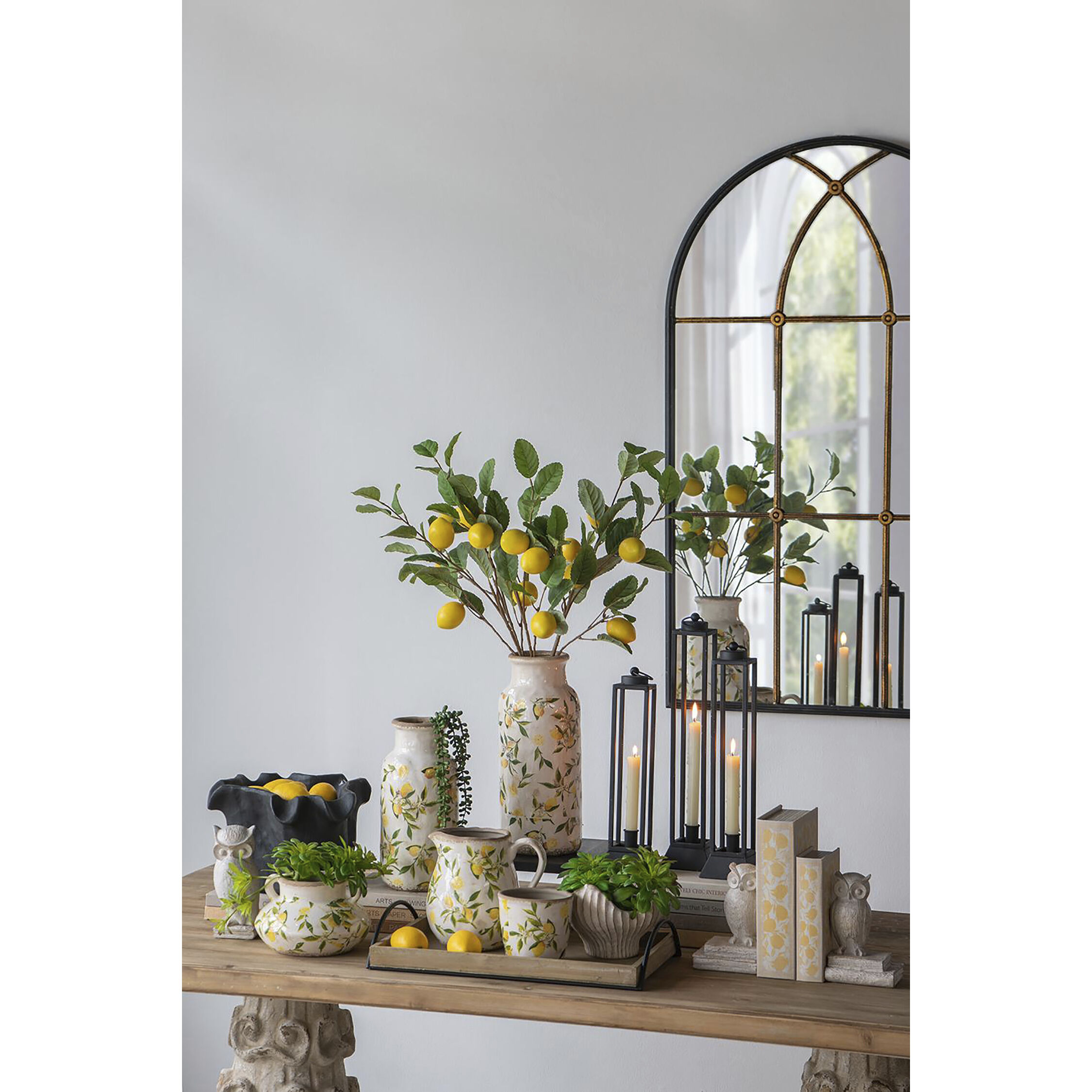 Clam Shell Beige Planter