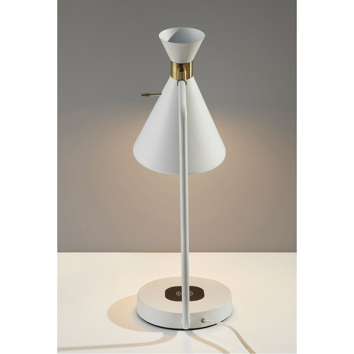 Maxine 19 inch 60 watt Matte White with Antique Brass Accents Table Lamp Portable Light, with AdessoCharge Wireless Charging Pad and USB Port