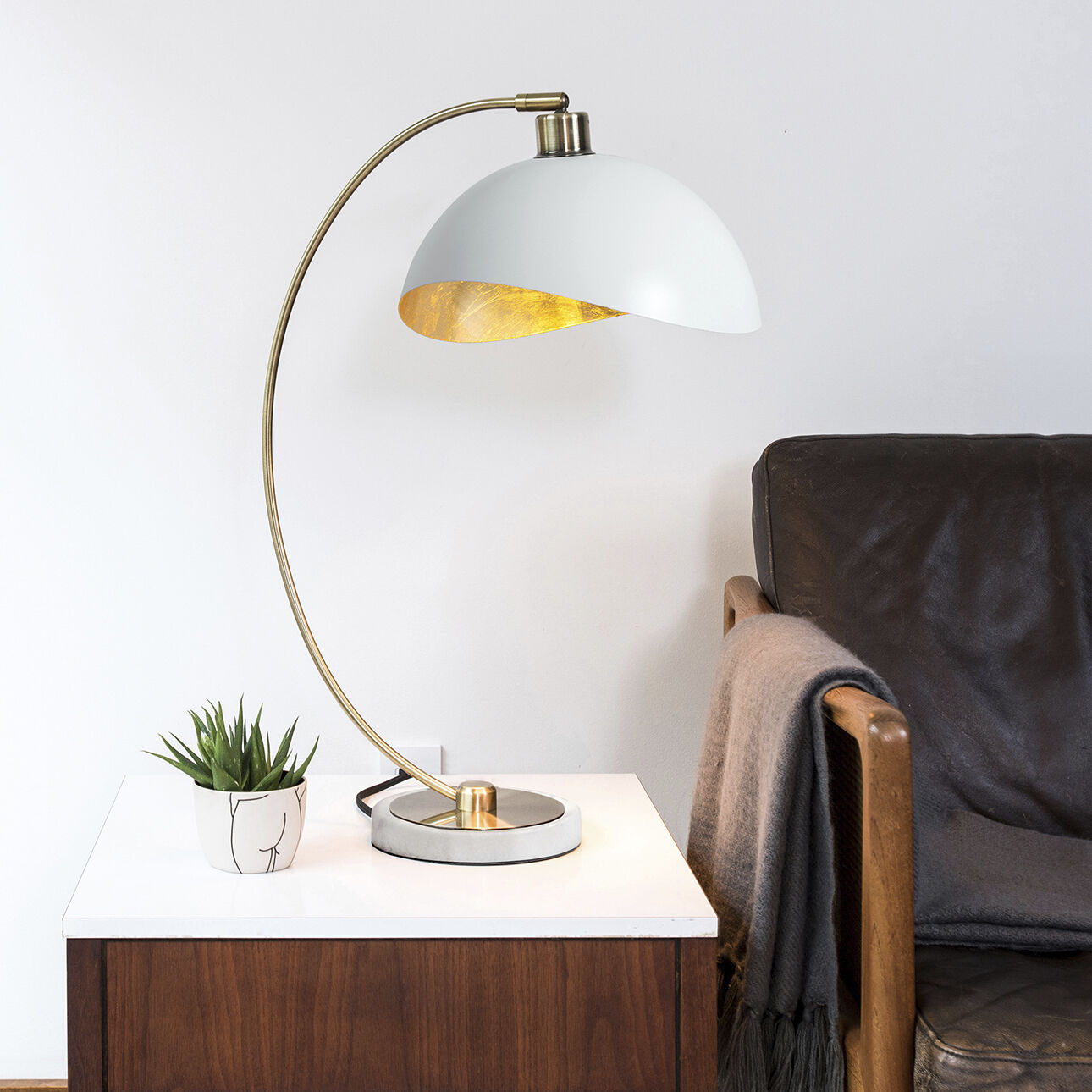 Luna Bella 25 inch 22.00 watt Weathered Brass and White Table Lamp Portable Light