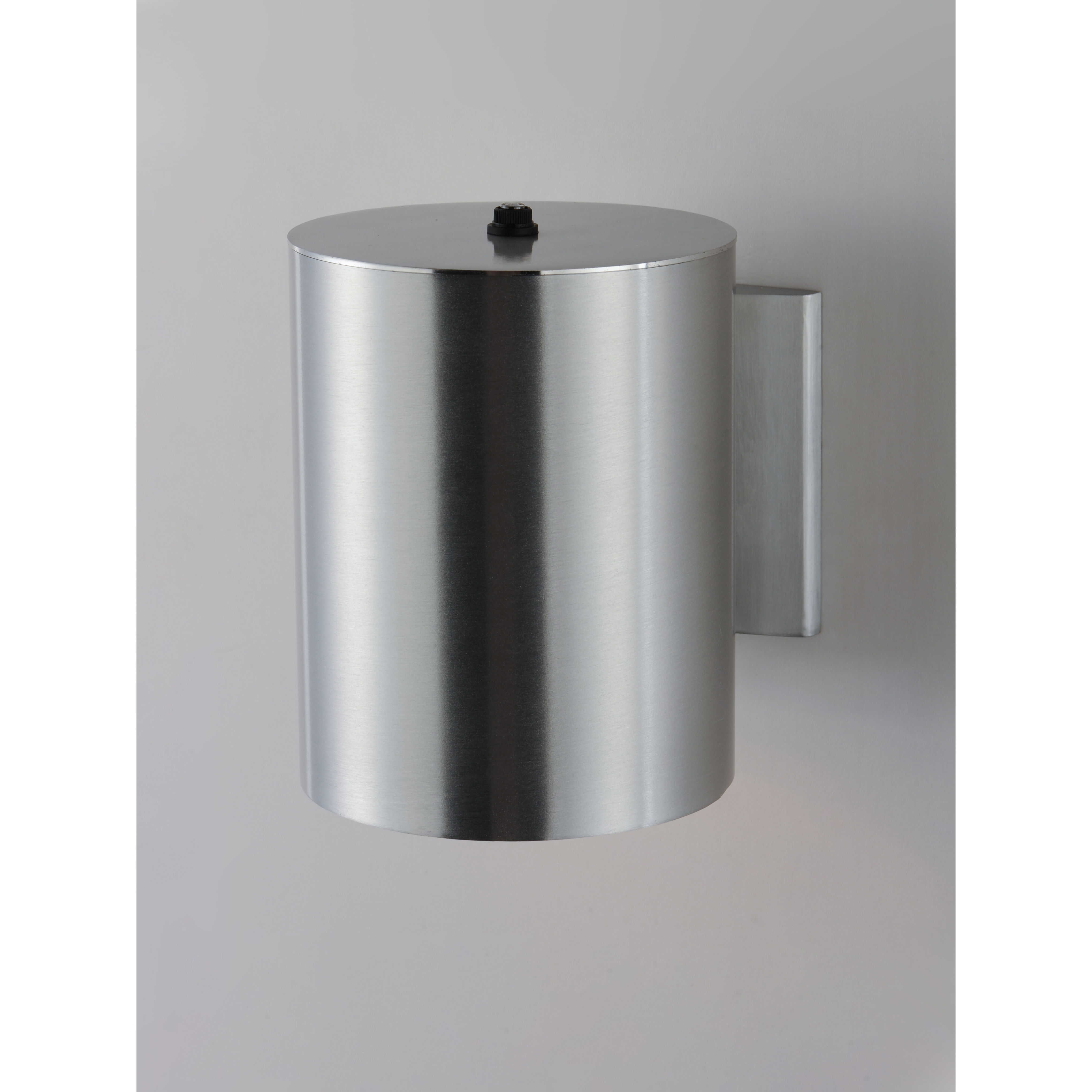 Lightray Wall Sconce Wall Light in Brushed Aluminum