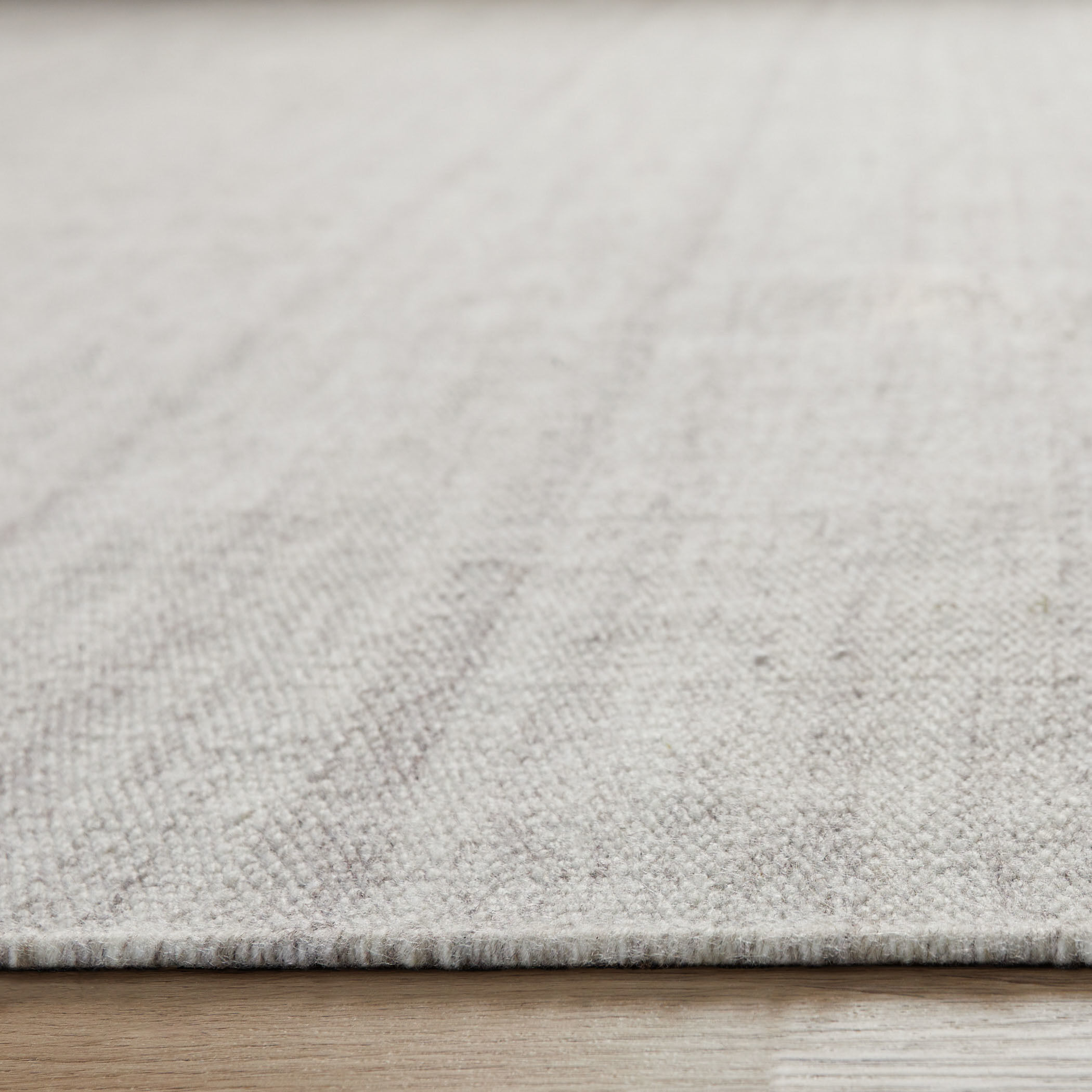 Kiran 36 X 24 inch Silver Rug in 2 x 3