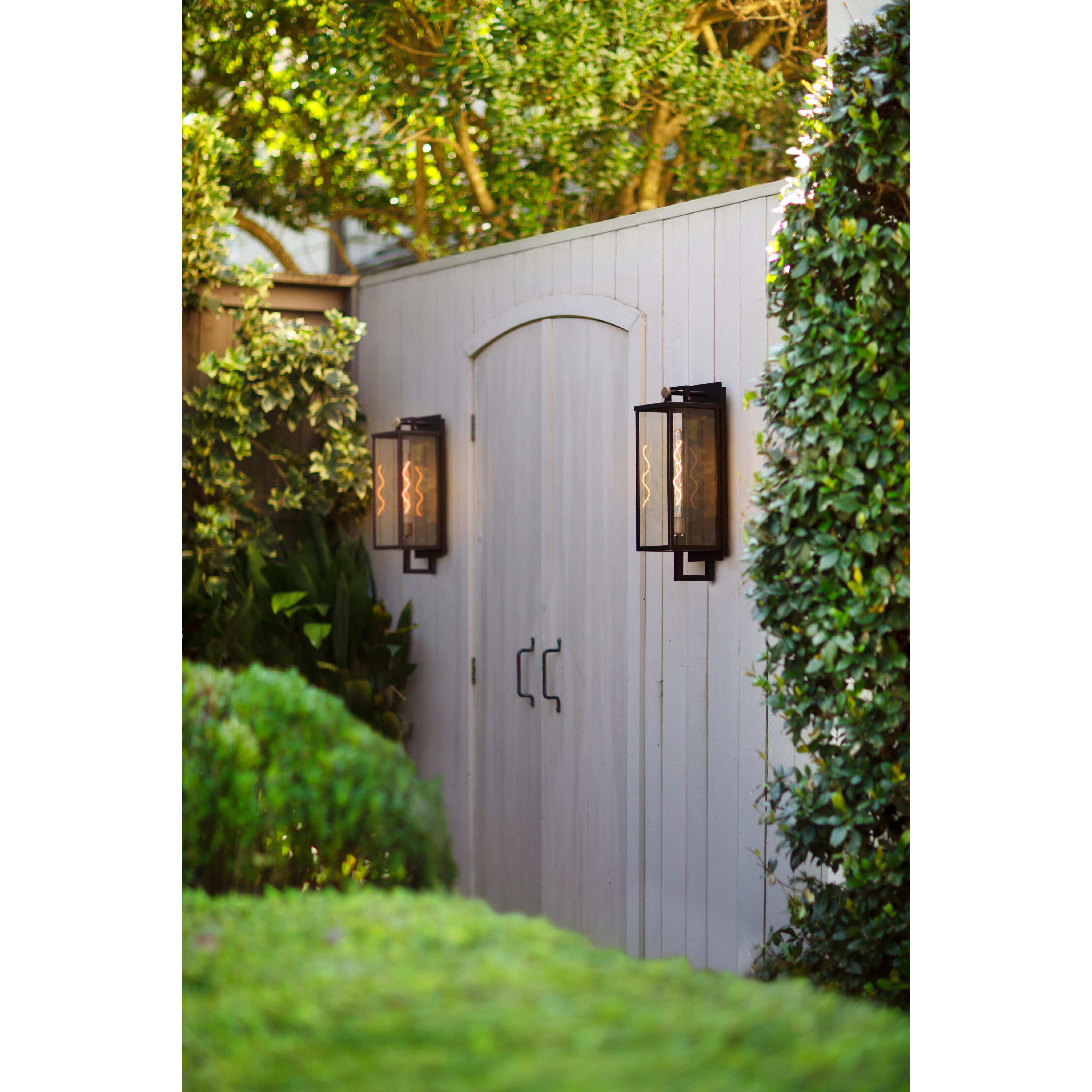 Catalina Outdoor Wall Mount Lantern