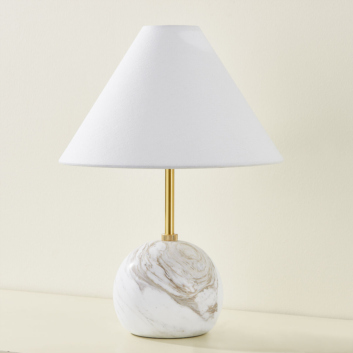 Jewel 16 inch 8.00 watt Aged Brass Table Lamp Portable Light