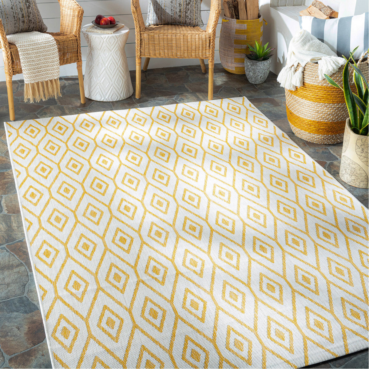 Eagean 35 X 24 inch Cream/Saffron Rug in 2 x 3