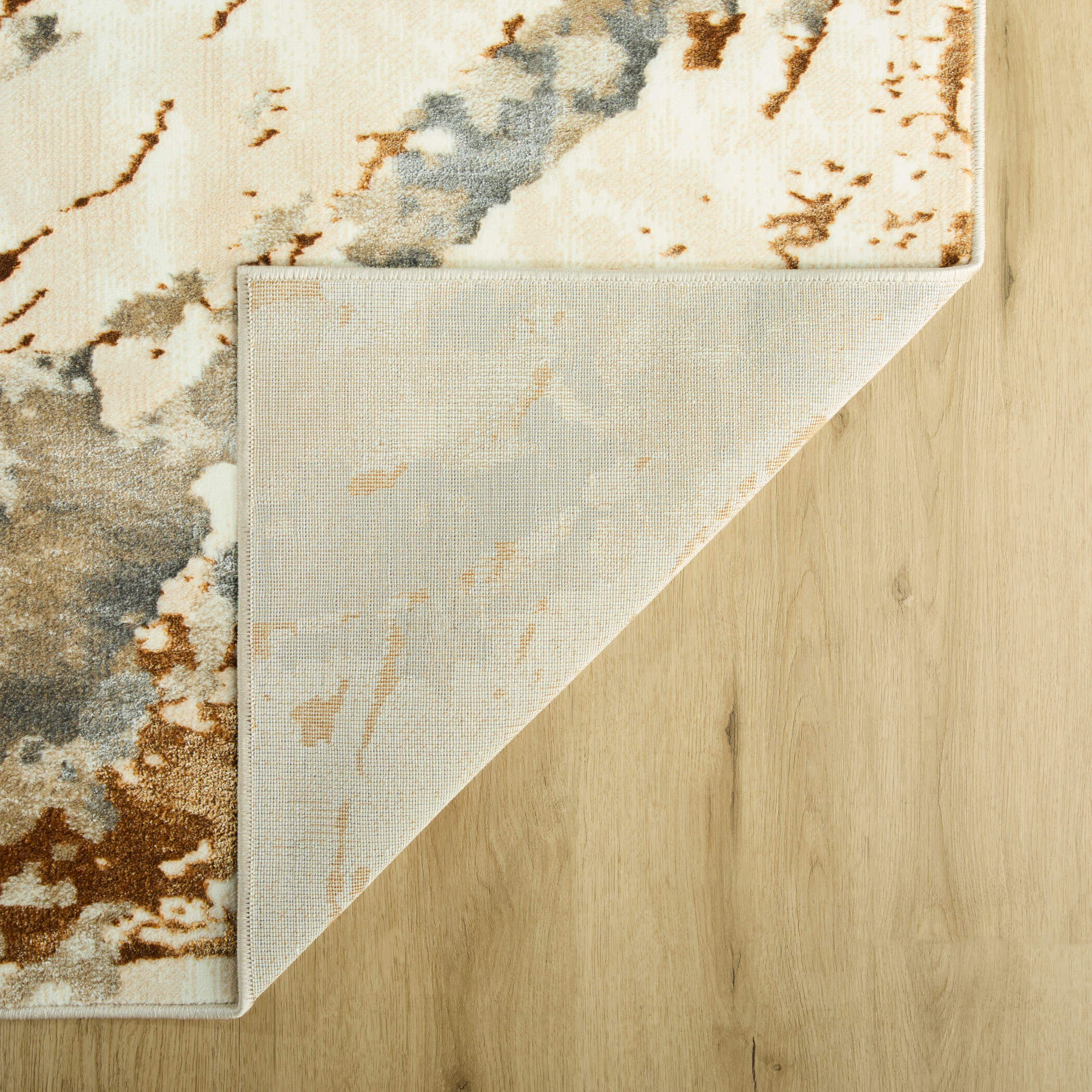 Melet 36 X 24 inch Gold Rug in 2 x 3