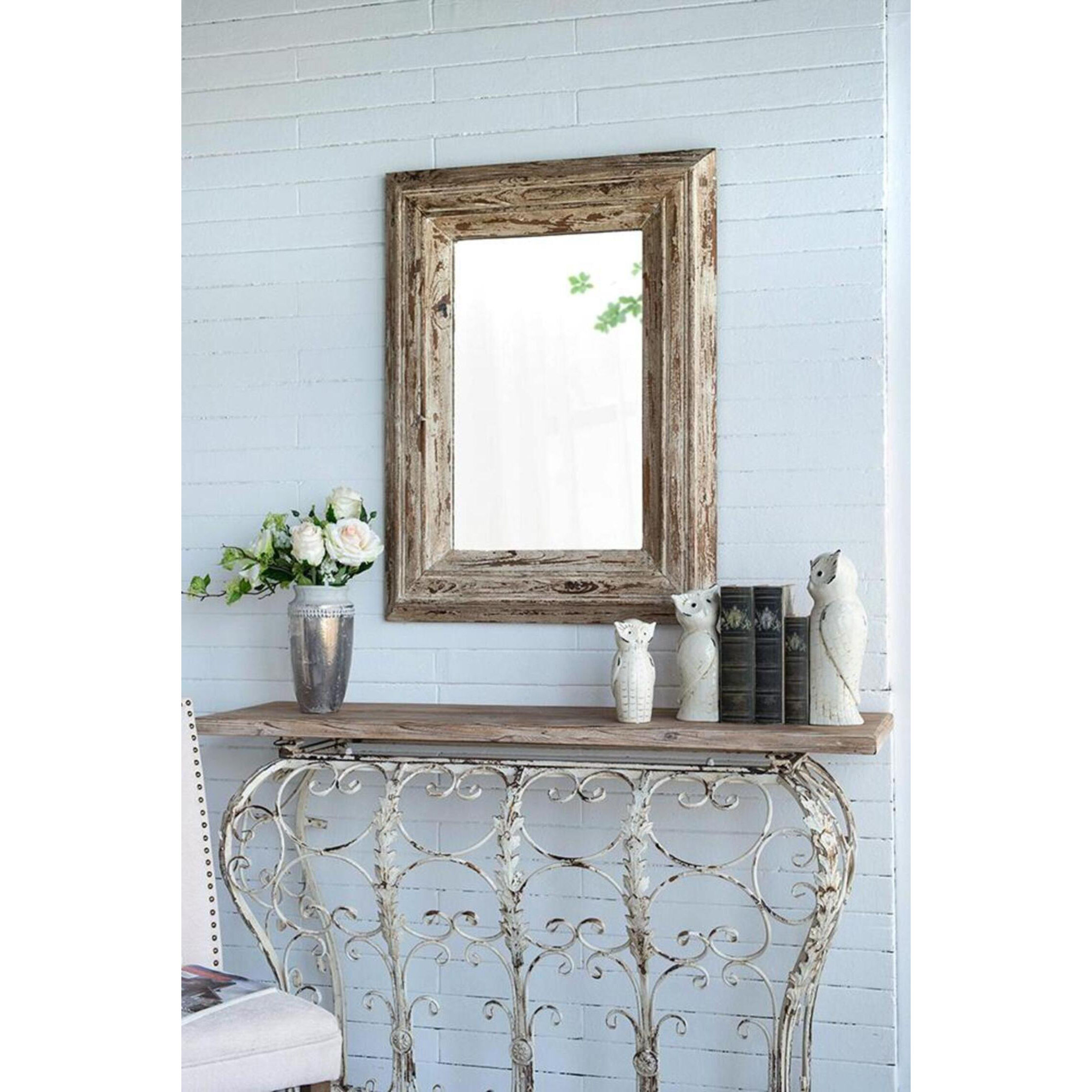 Vivek Off-White Figurine, Set of 3