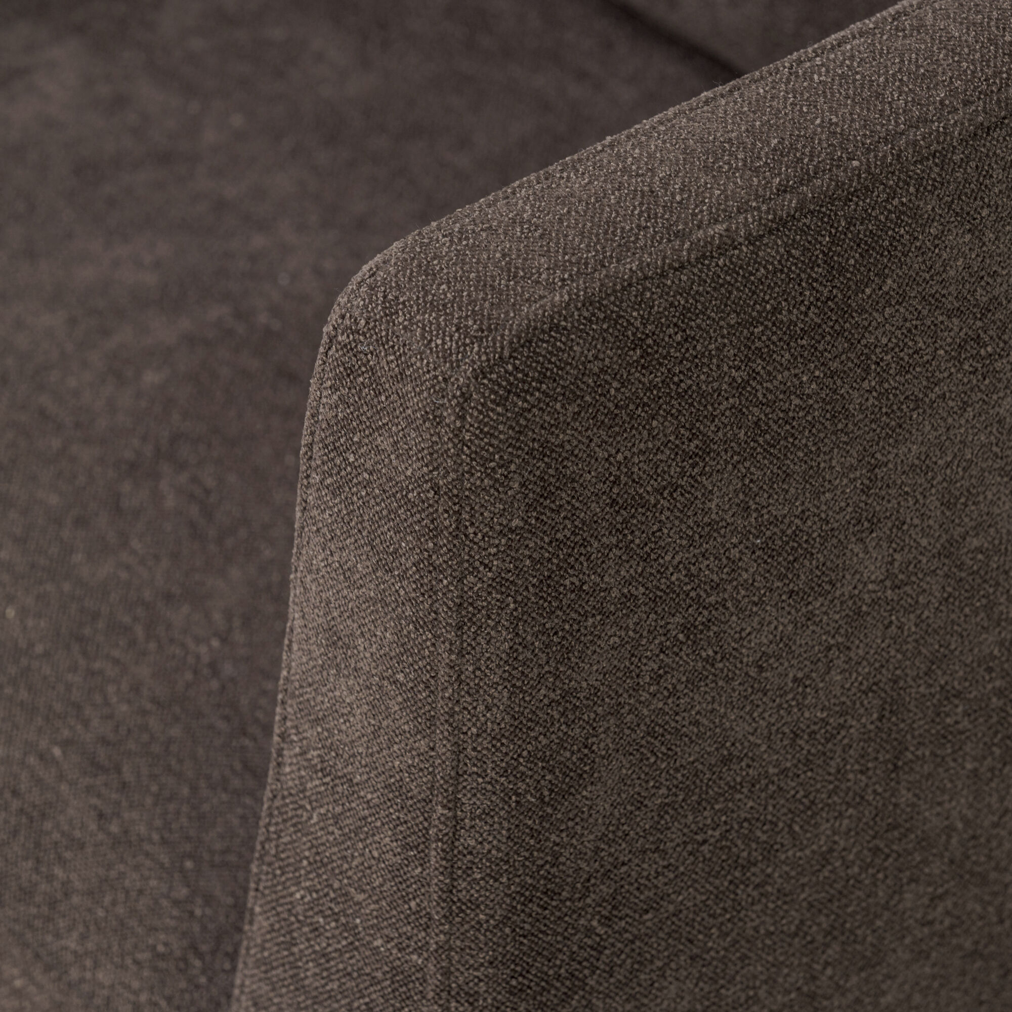 Fullerton Harvest Oak with Chocolate Accent Chair