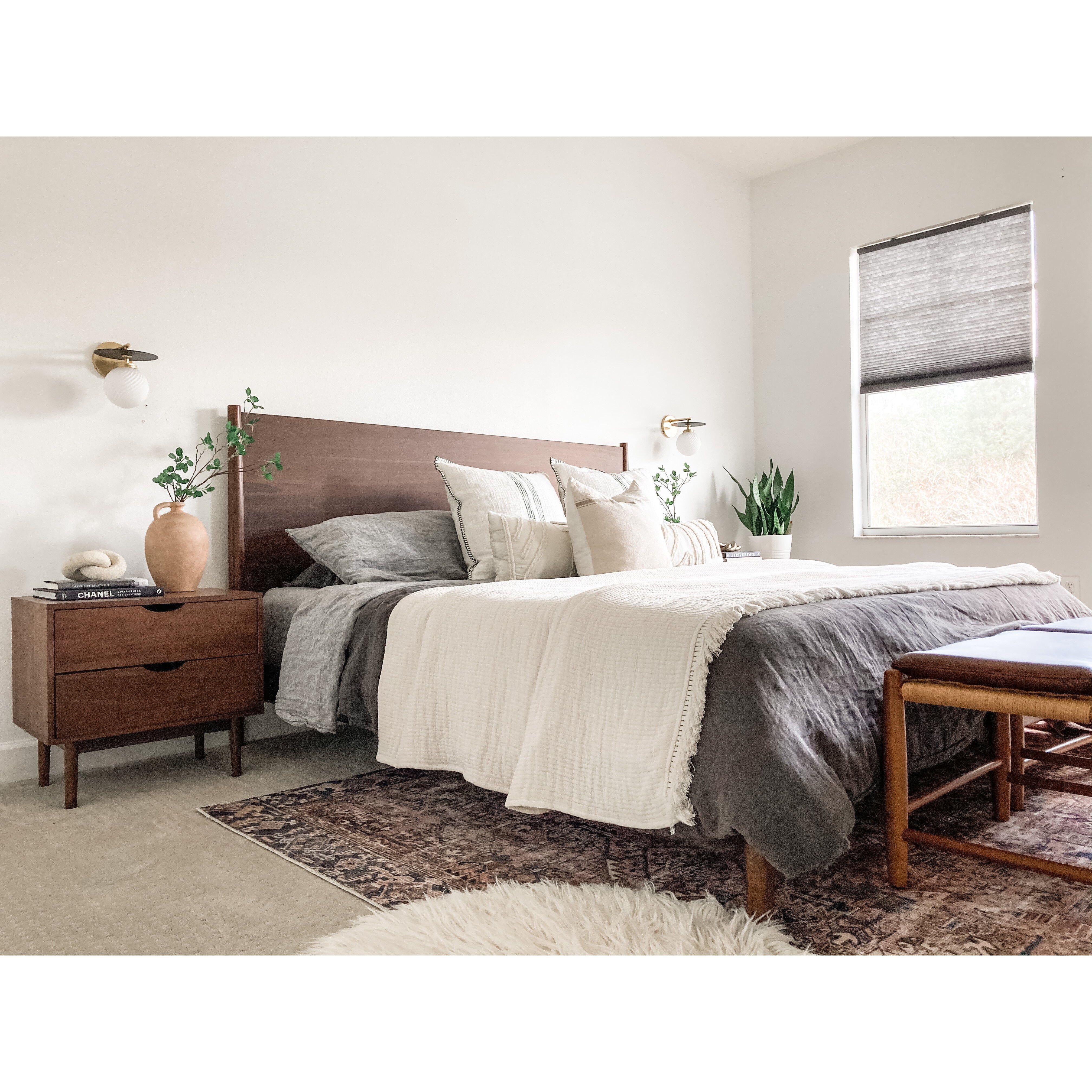 Ellis LED 7 inch Aged Brass and Black Wall Sconce Wall Light