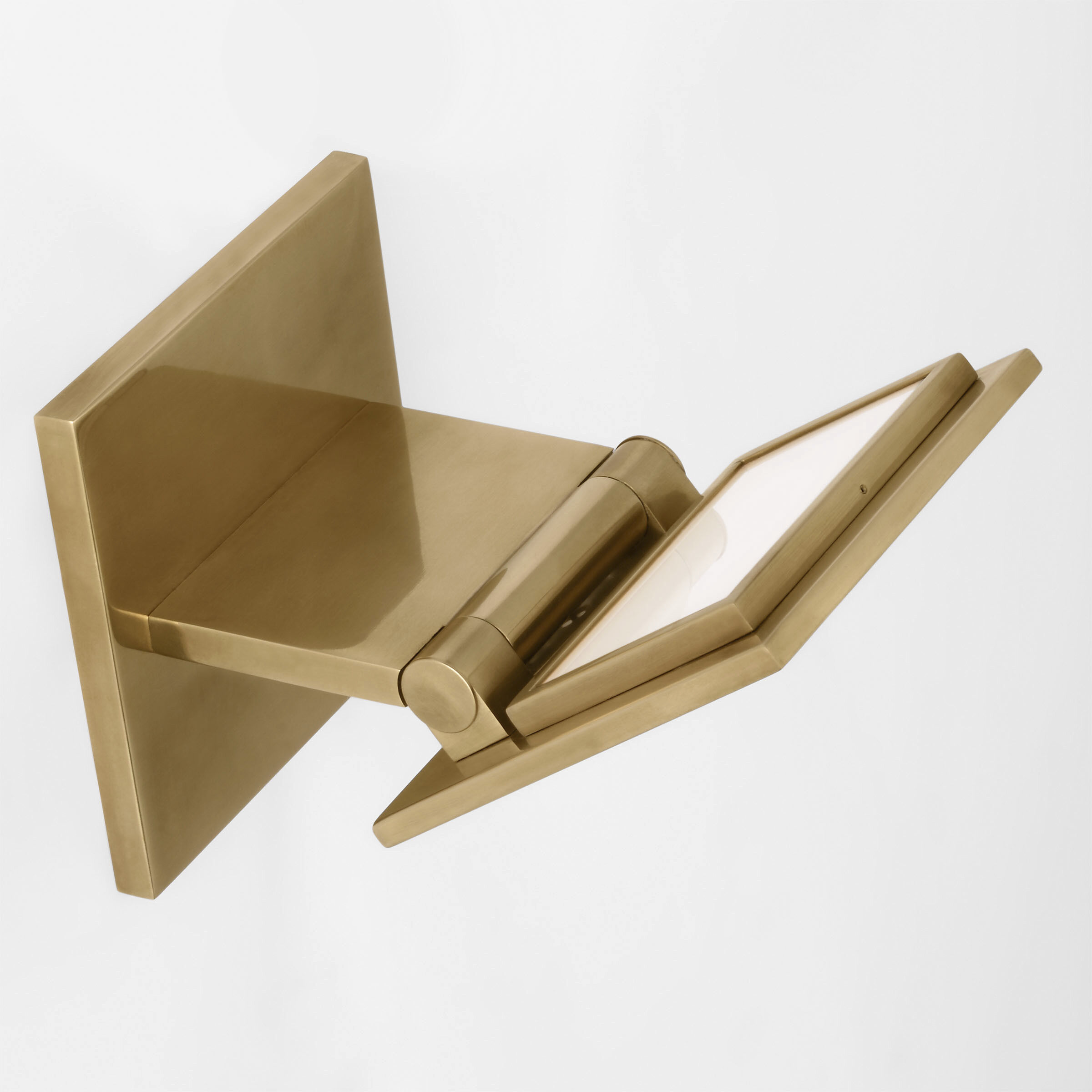 Kelly by Kelly Wearstler Angolo Sconce Wall Light