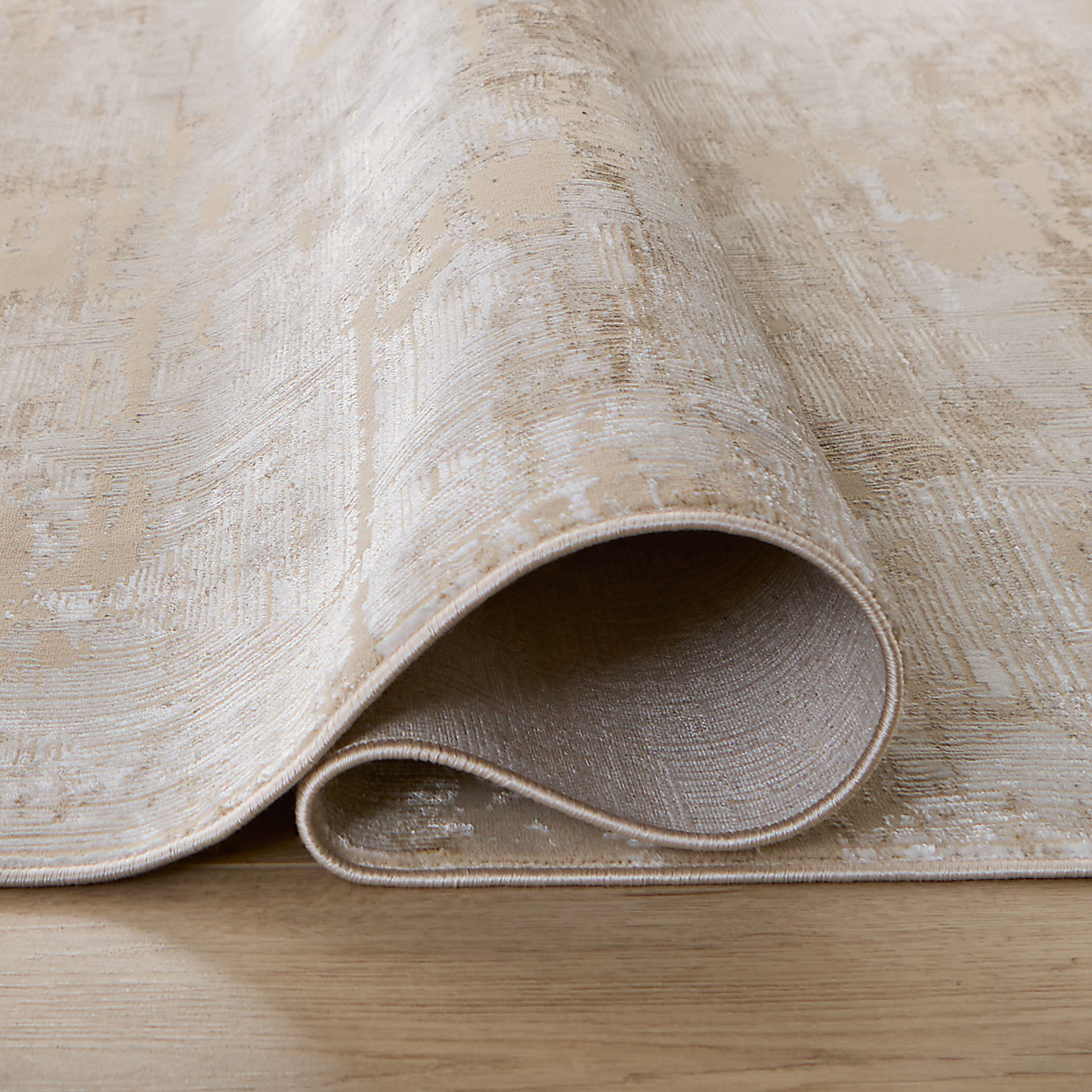 Rienz 36 X 24 inch Gold Rug in 2 x 3