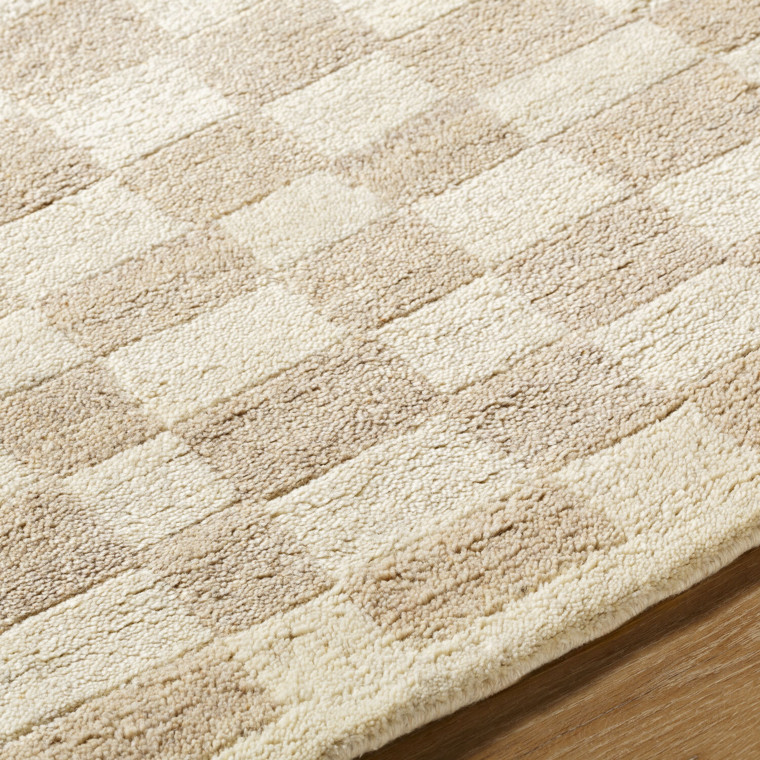 Damier 120 X 96 inch Ivory / Beige Handmade Rug in 8 x 10