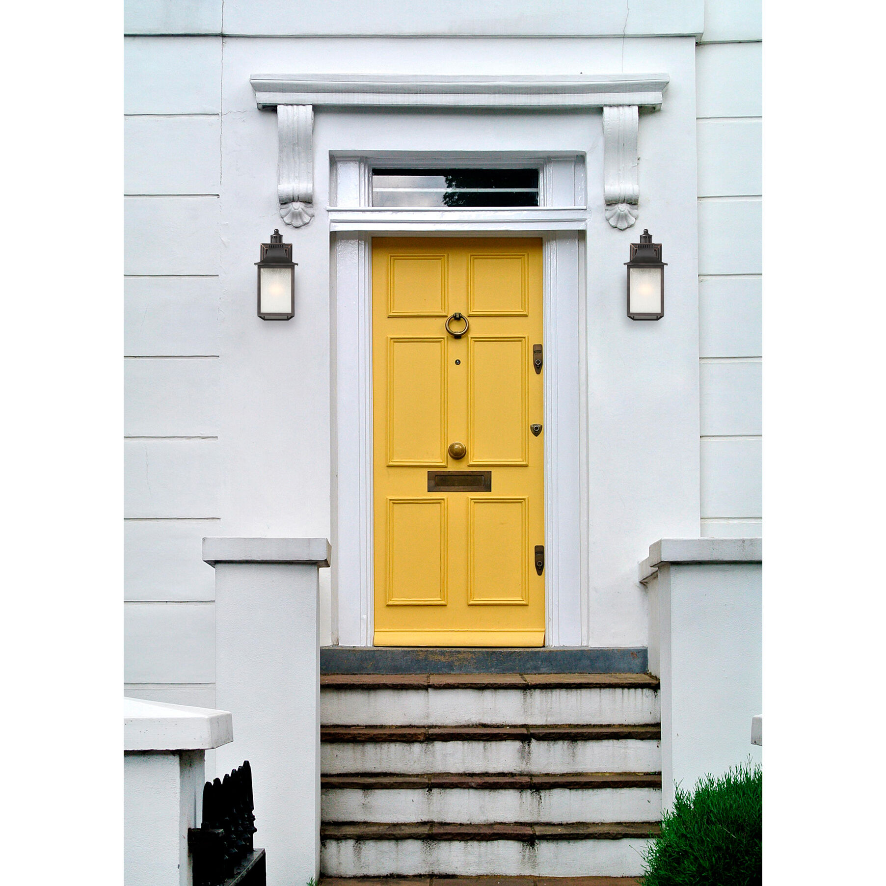 Monte Grande Outdoor Wall Lantern in Slate