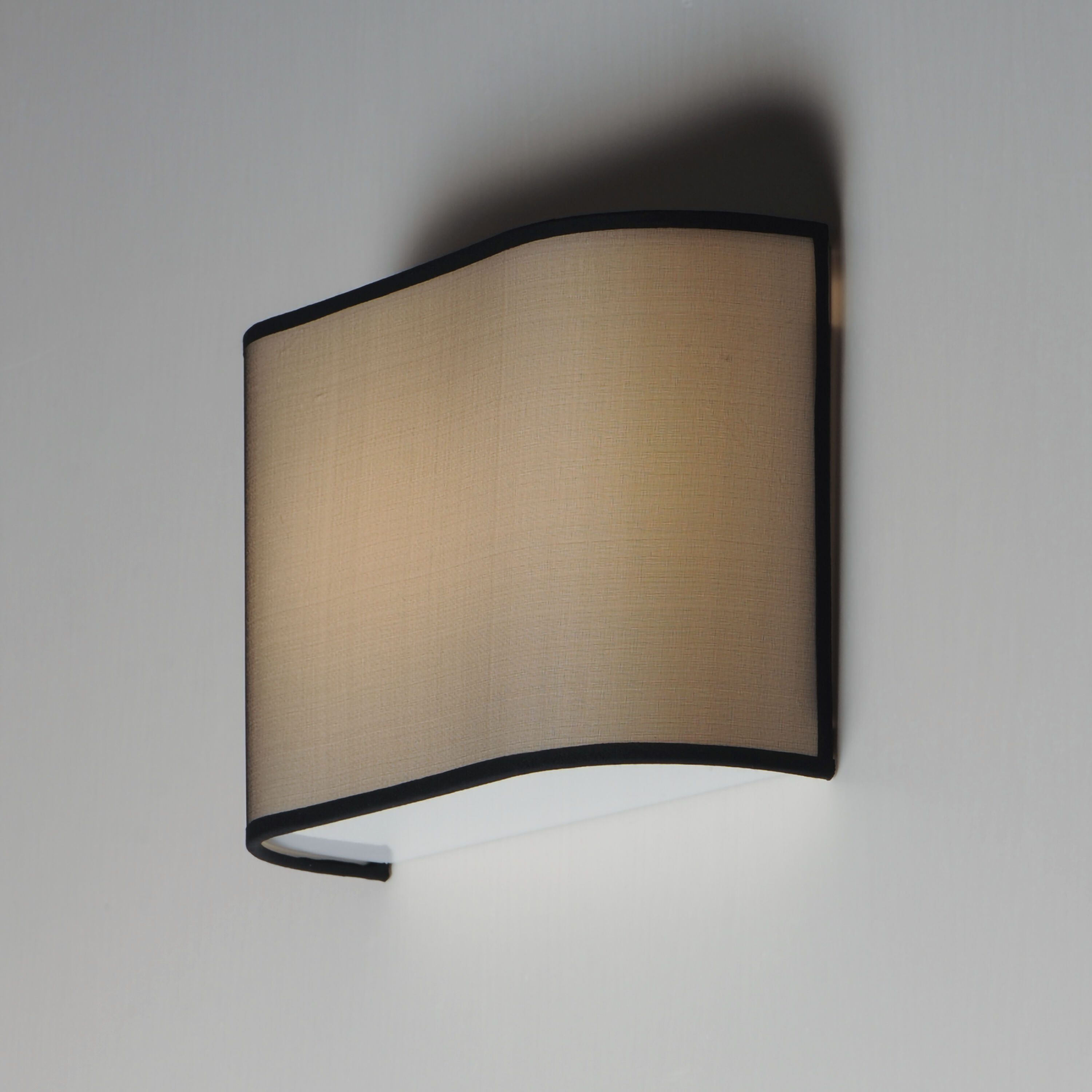 Prime Wall Sconce Wall Light in Black Organza