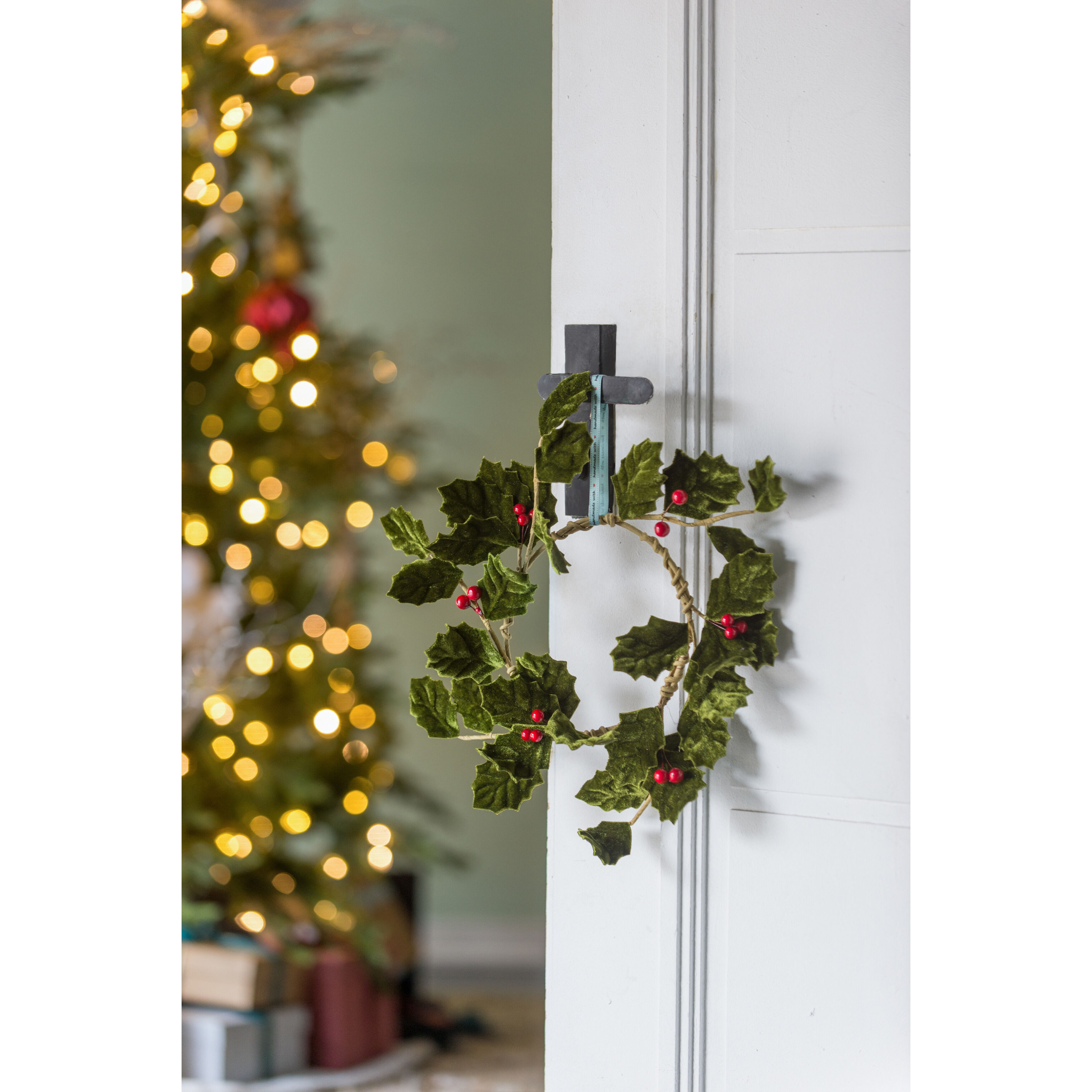 Manzu 9.5 X 3.5 inch Bowl