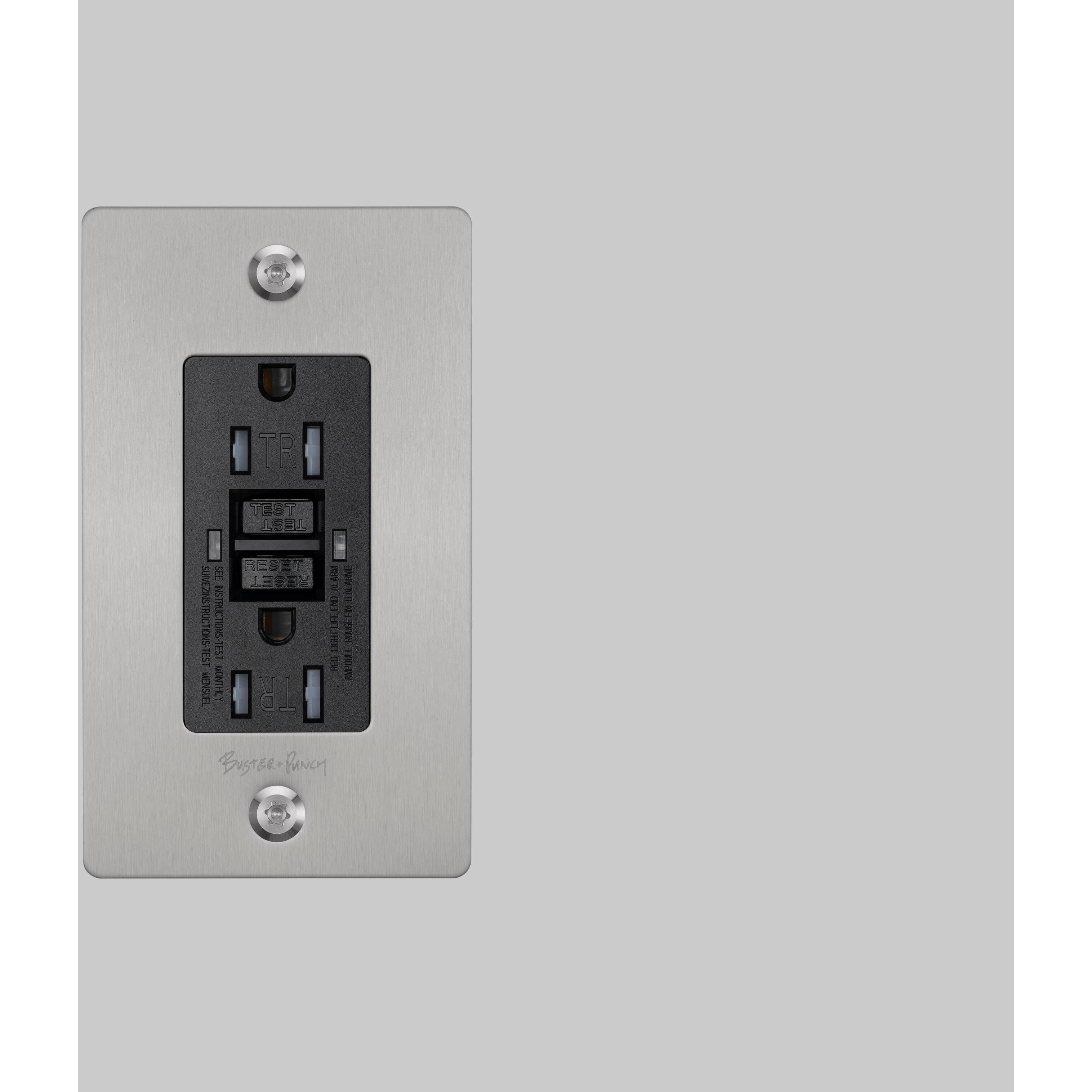 1G Duplex 125 Steel Outlet, GFCI