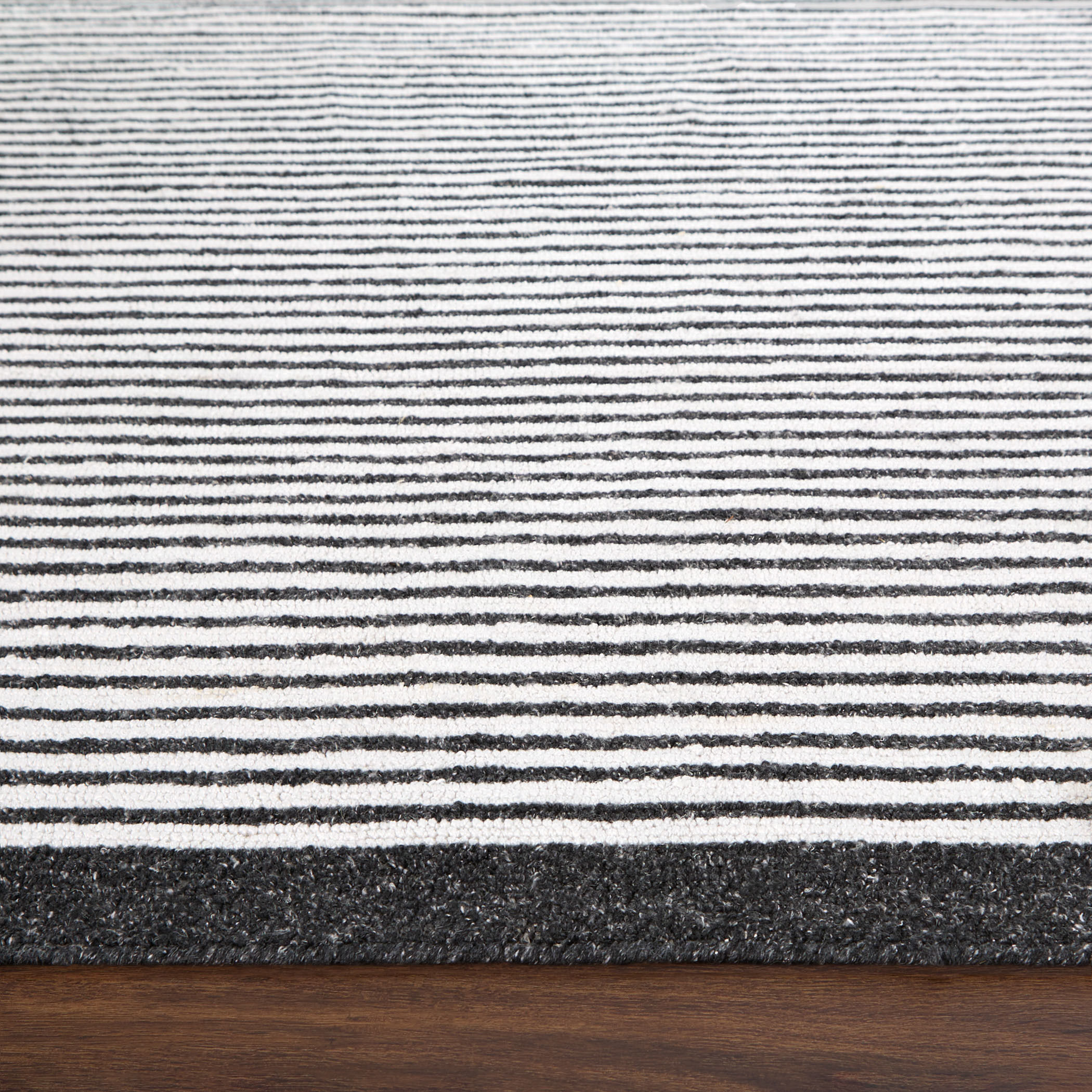 Myra 36 X 24 inch Black/White Rug in 2 x 3