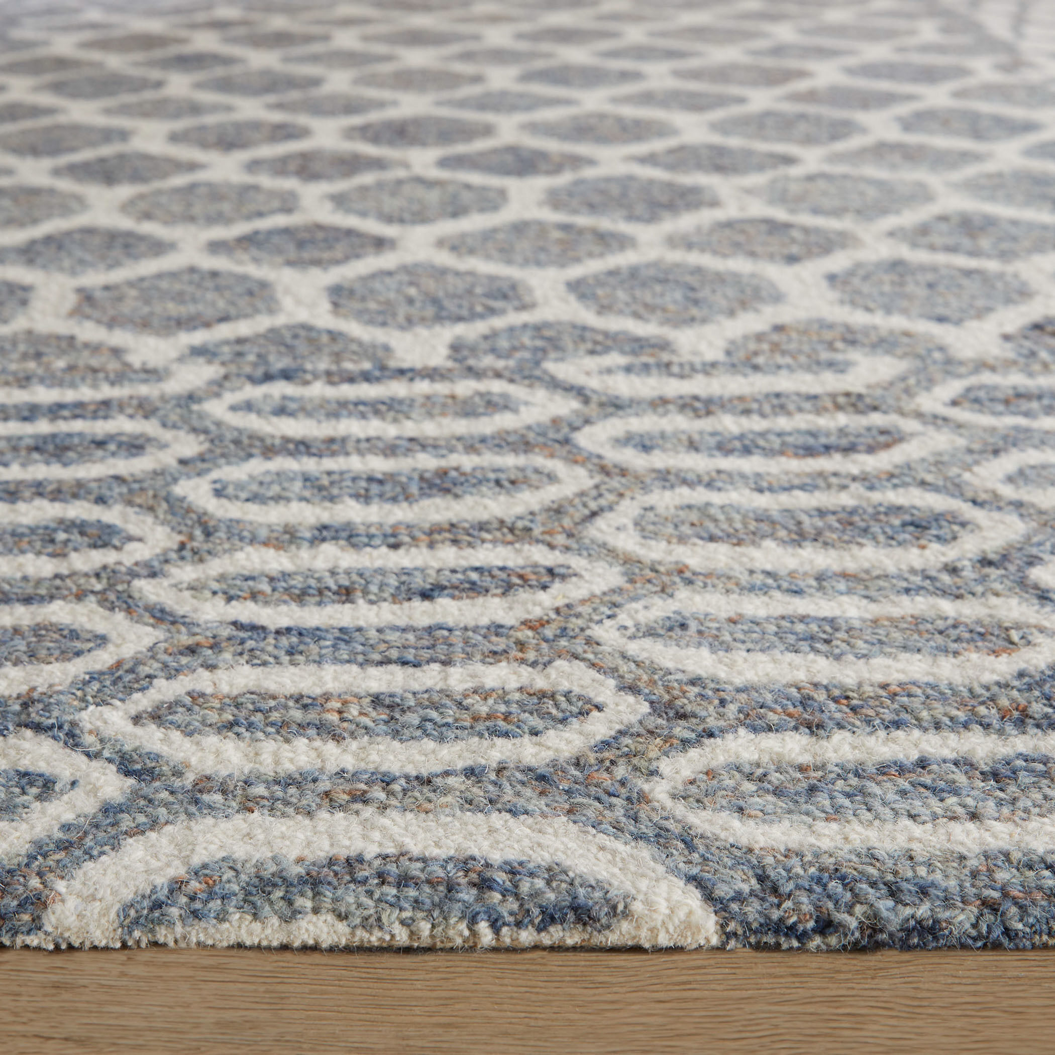 Mitra 36 X 24 inch Grey/White Rug in 2 x 3