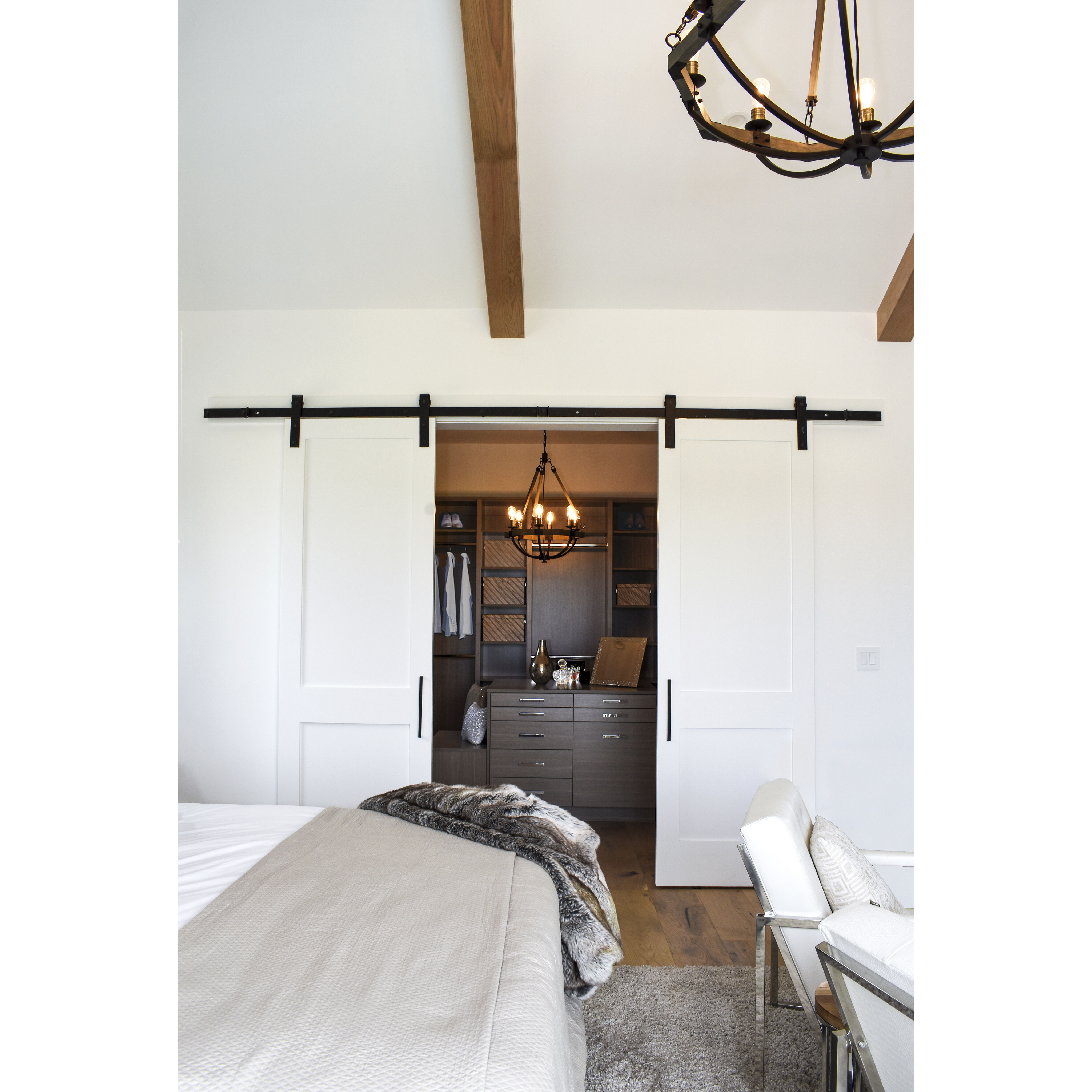 Lodge chandelier hot sale