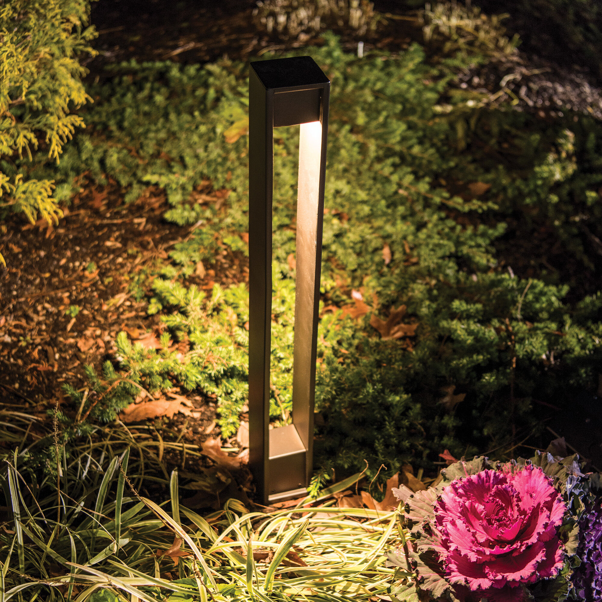Gate 12 7 watt Bronze Bollard Lighting in 3000K, WAC Landscape