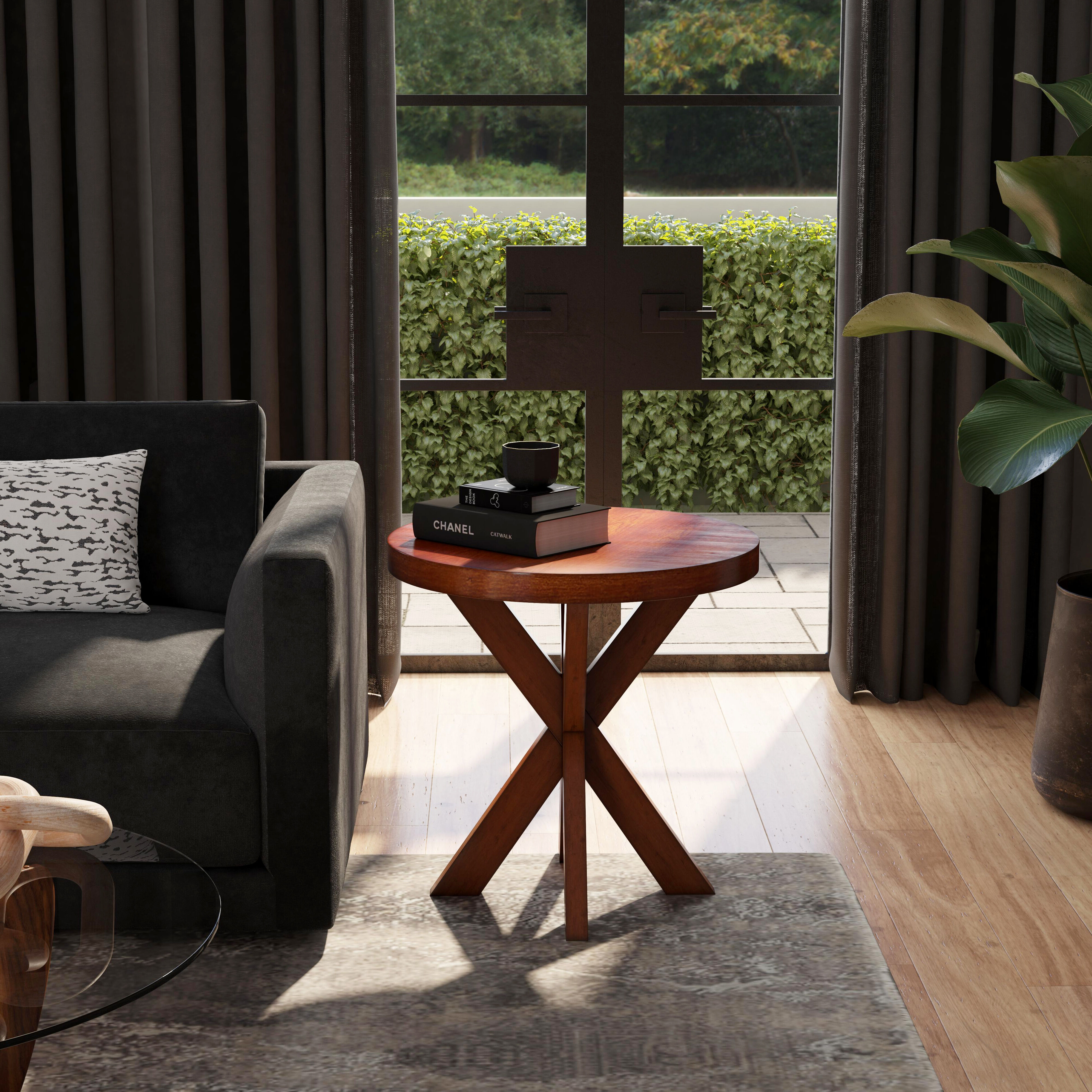 Pendleton Round 26"W End Table in Antique Cherry