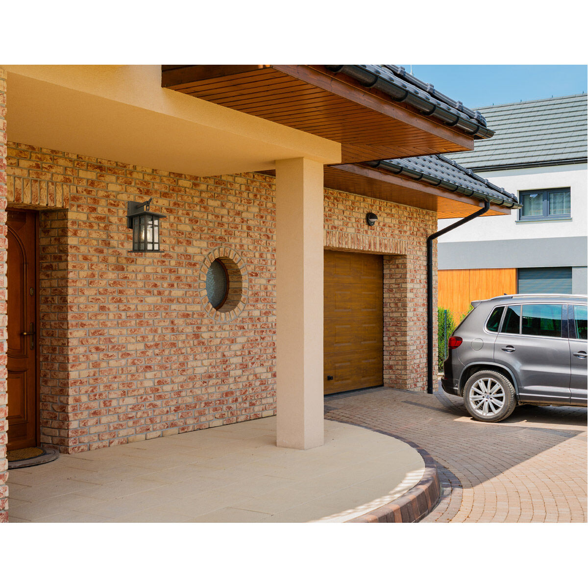 Arlington Creek Outdoor Wall Light