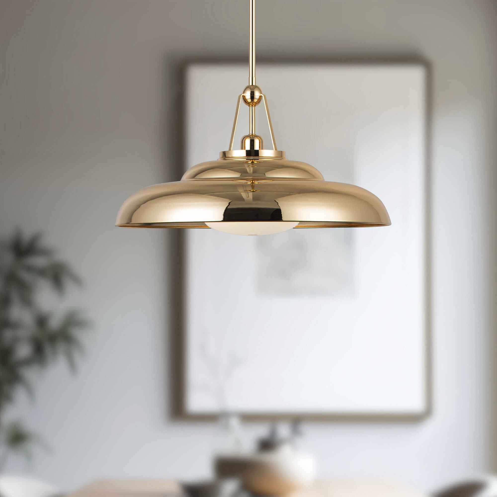 Palmetto Pendant Ceiling Light in Polished Brass
