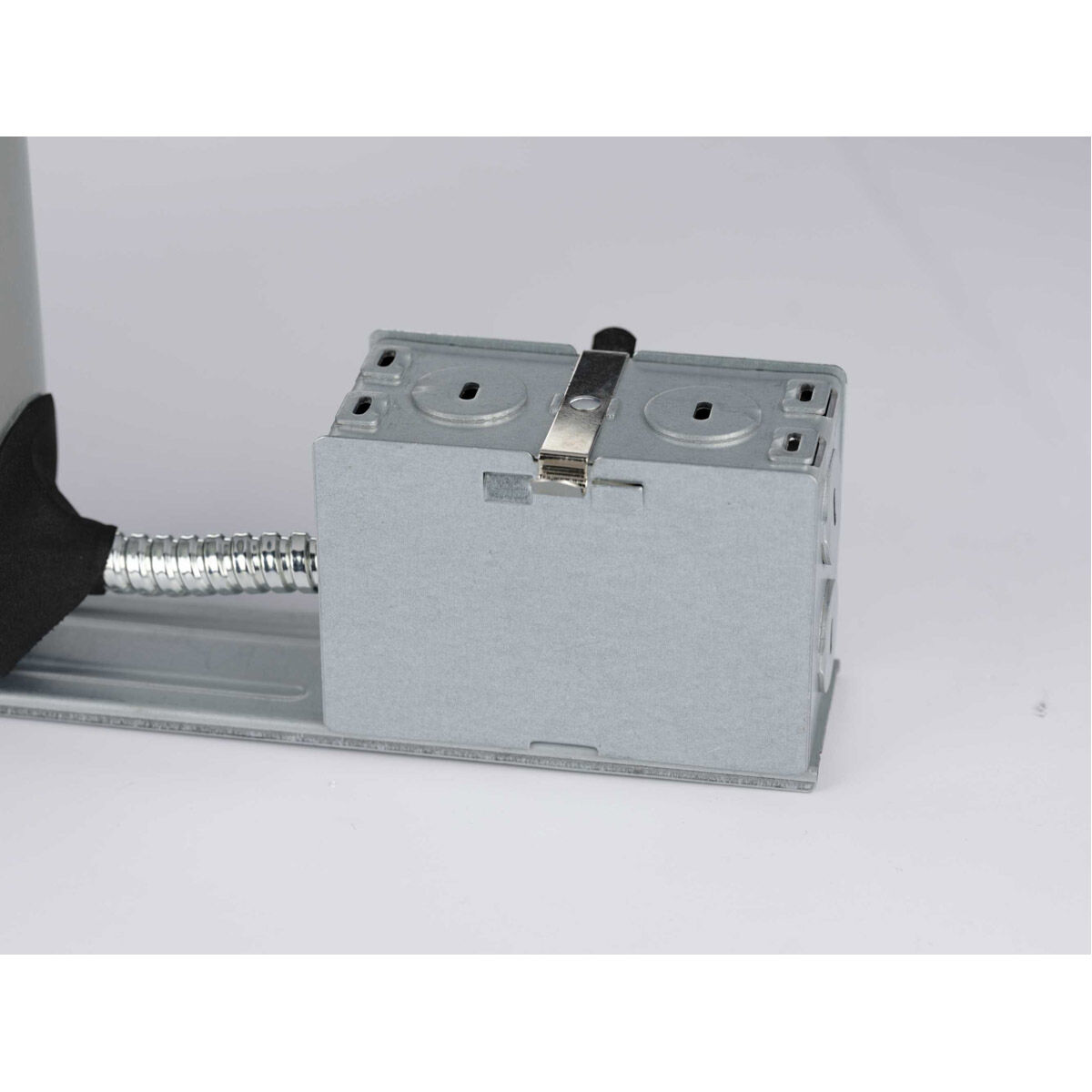 Recessed Lighting PAR30 Unfinished Recessed Remodel Housing, 5in Shallow, Air-Tight, IC and Non IC