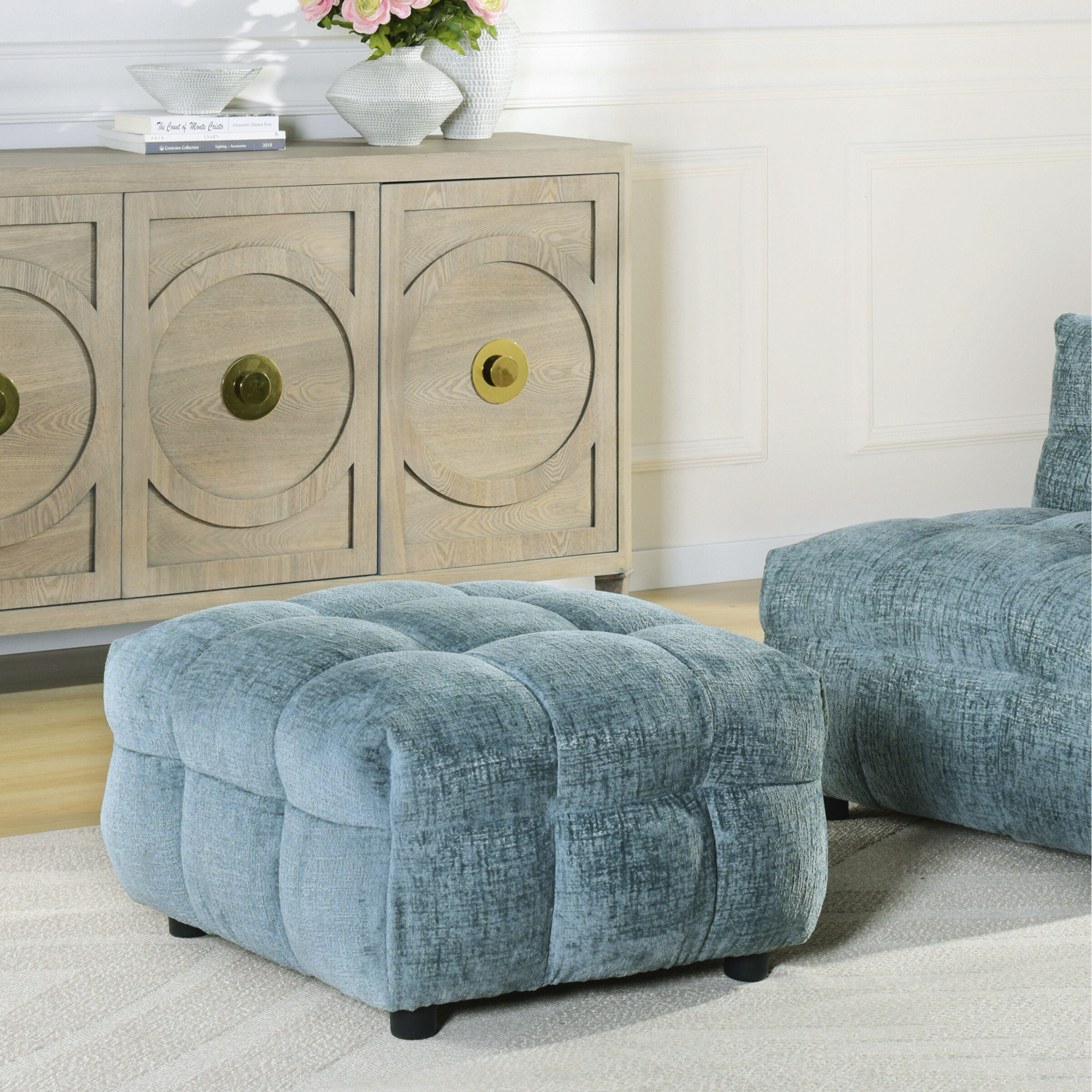 Amalfi 18.5 inch Robin Ottoman