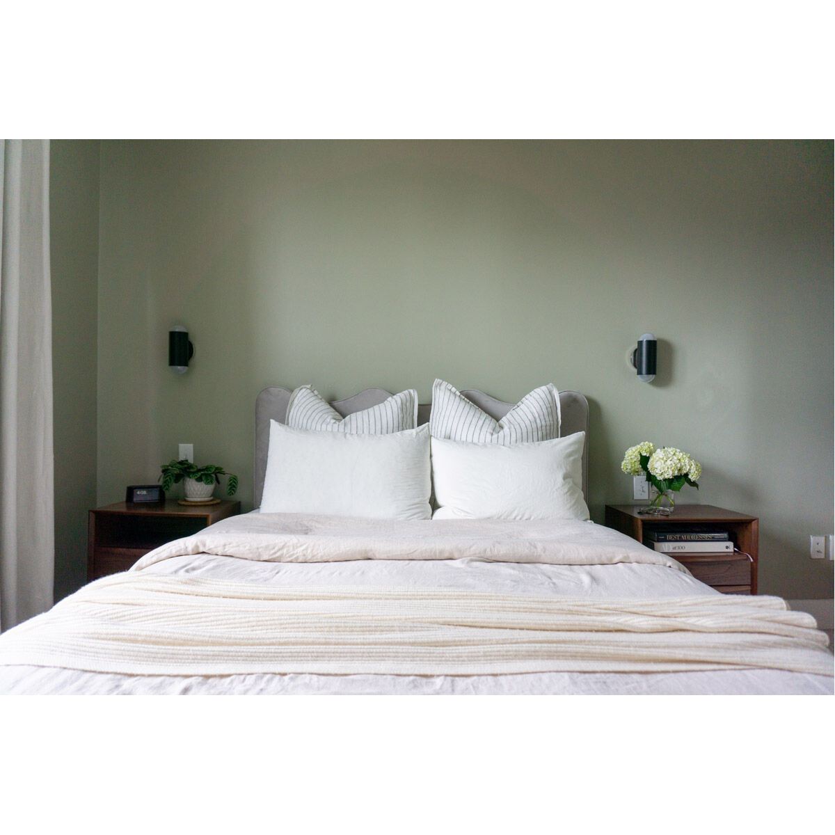 Kira 2 Light Polished Nickel/Soft Black Wall Sconce Wall Light