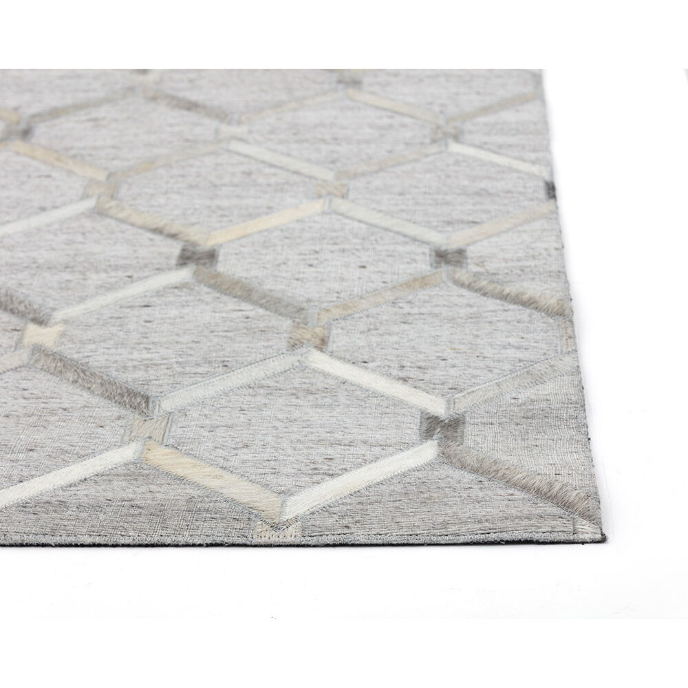 Bordeaux 96 X 60 inch Ivory / Grey Indoor Hand-Made Rug, Hand-Made