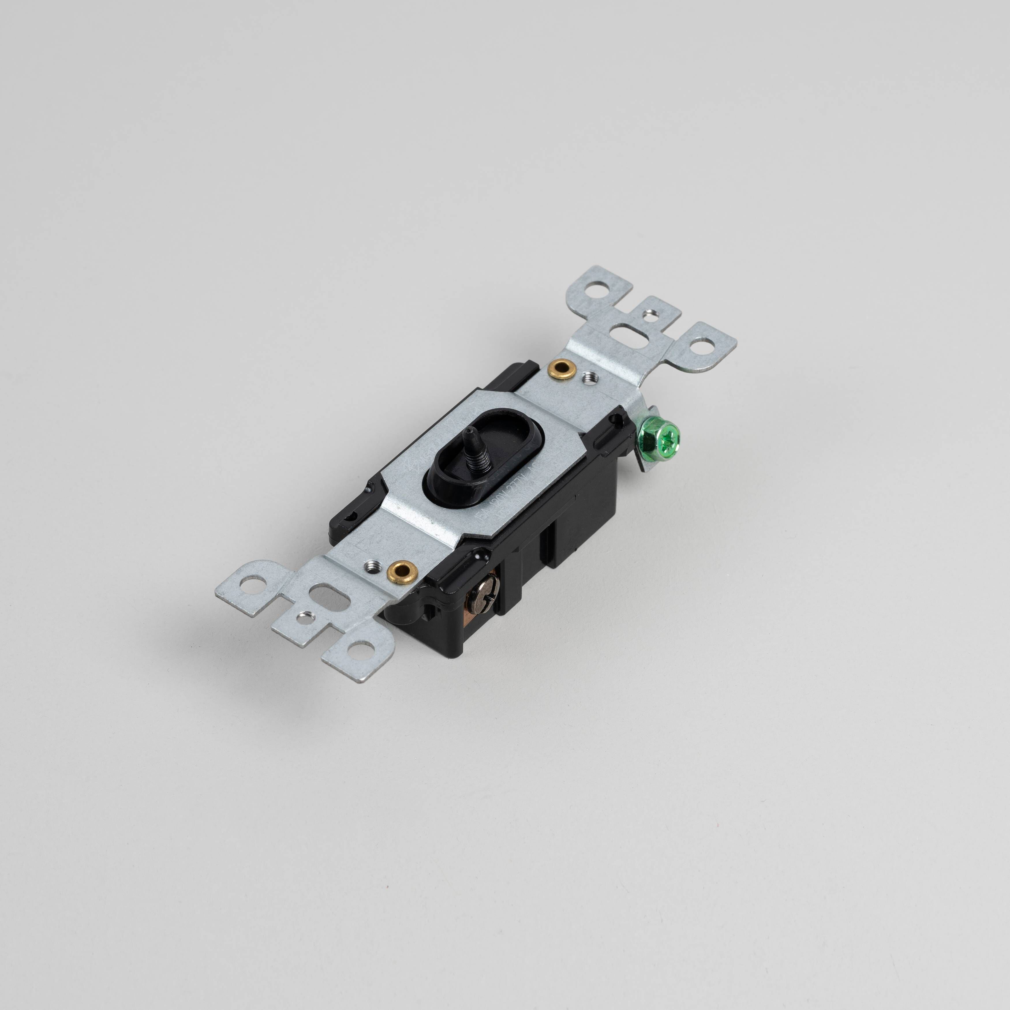 Toggle 120-277 Black Module, Retractive