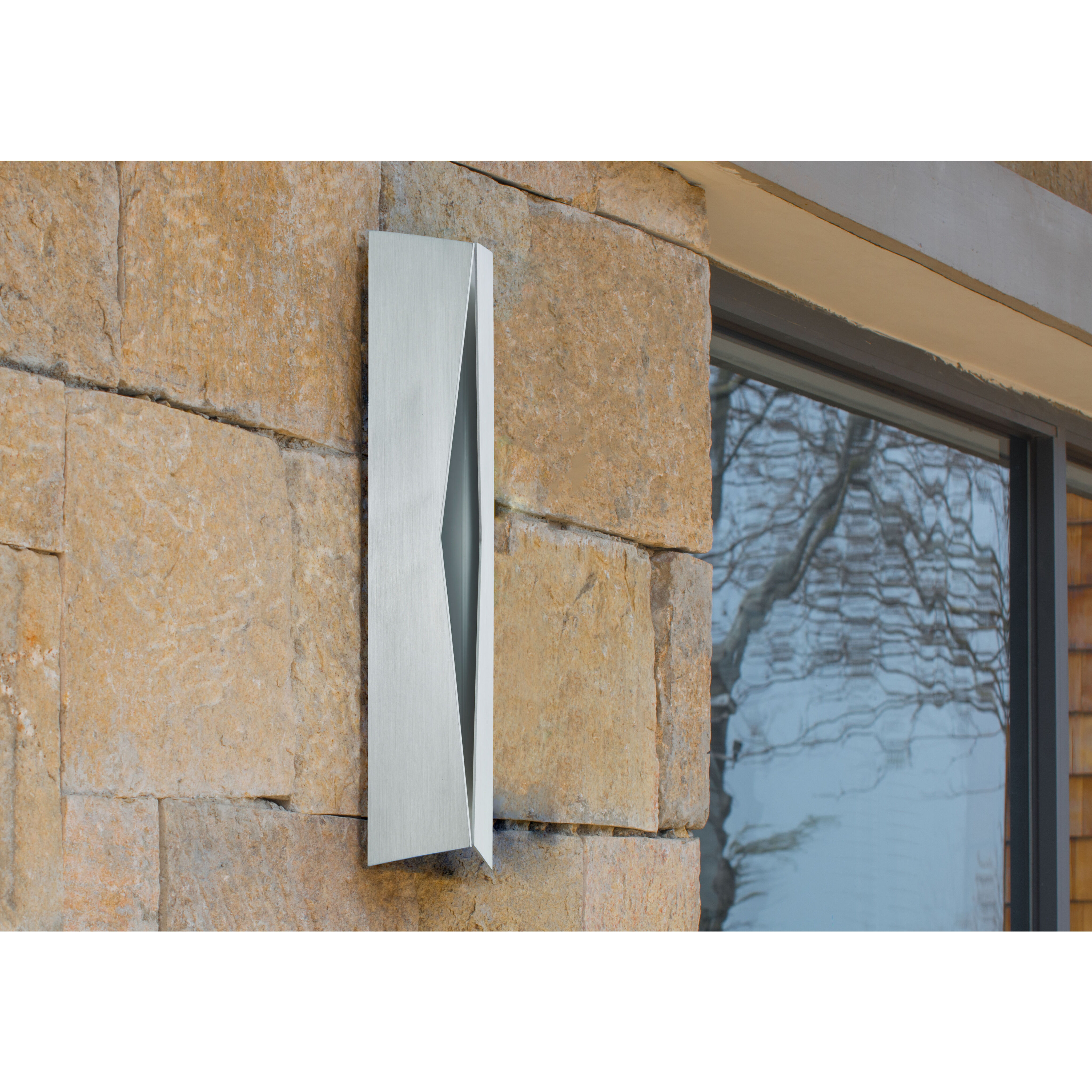 MG LED 18 inch Stainless Steel Outdoor Wall Fixture
