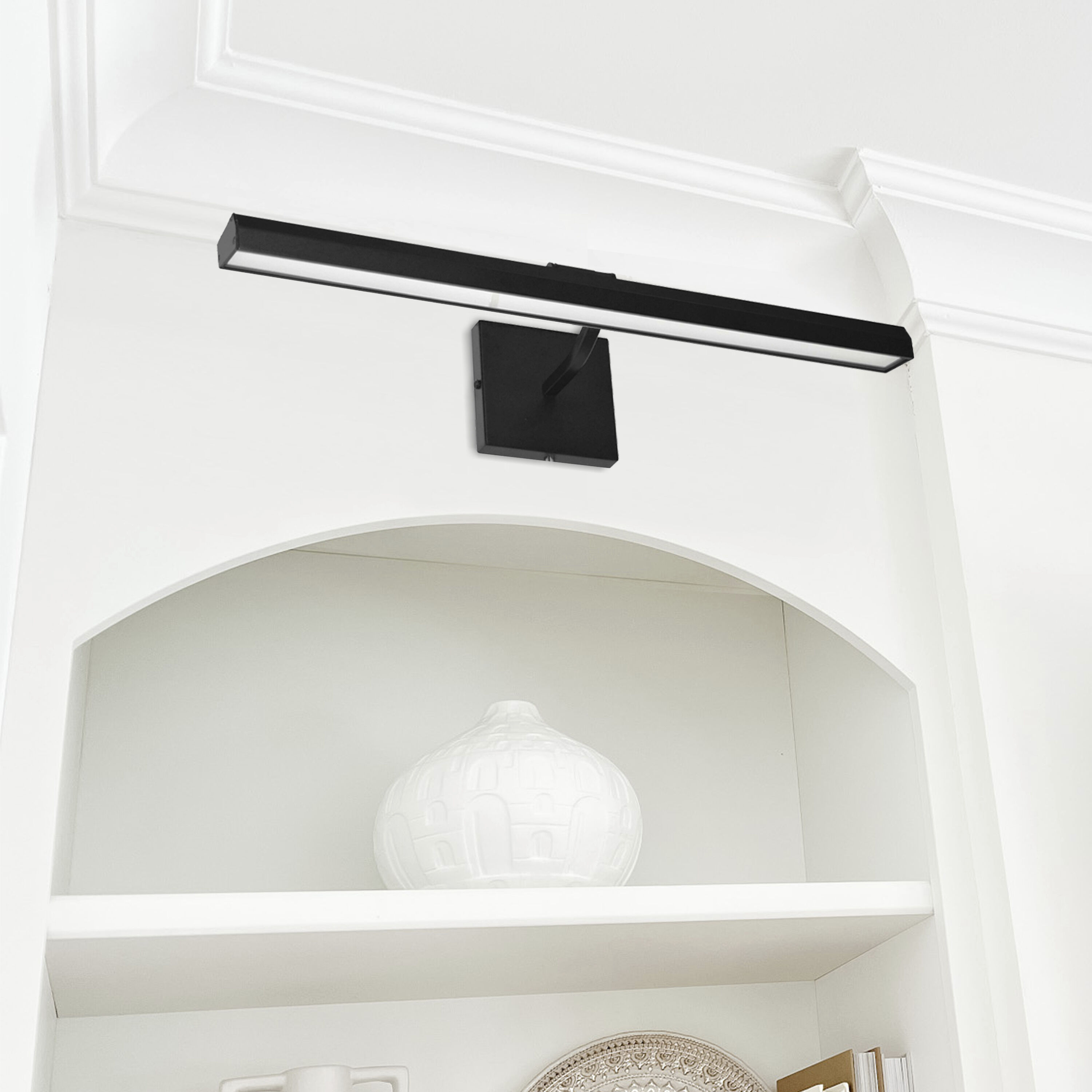 Leonardo 30 watt 24 inch Satin Chrome Picture Light Wall Light