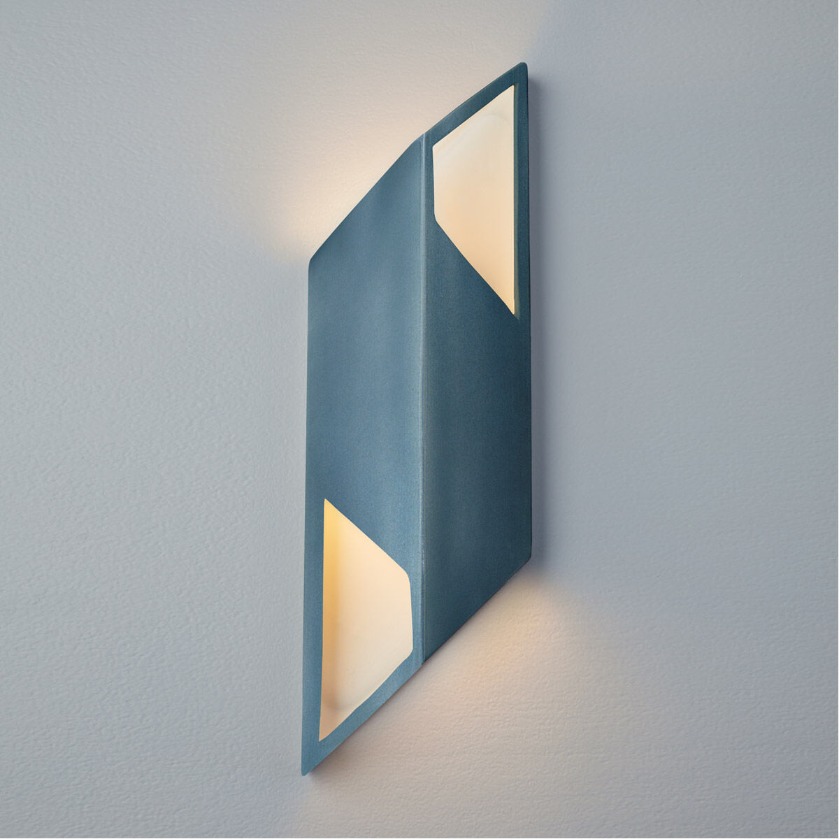 Ambiance LED 5.5 inch Polished Chrome ADA Wall Sconce Wall Light