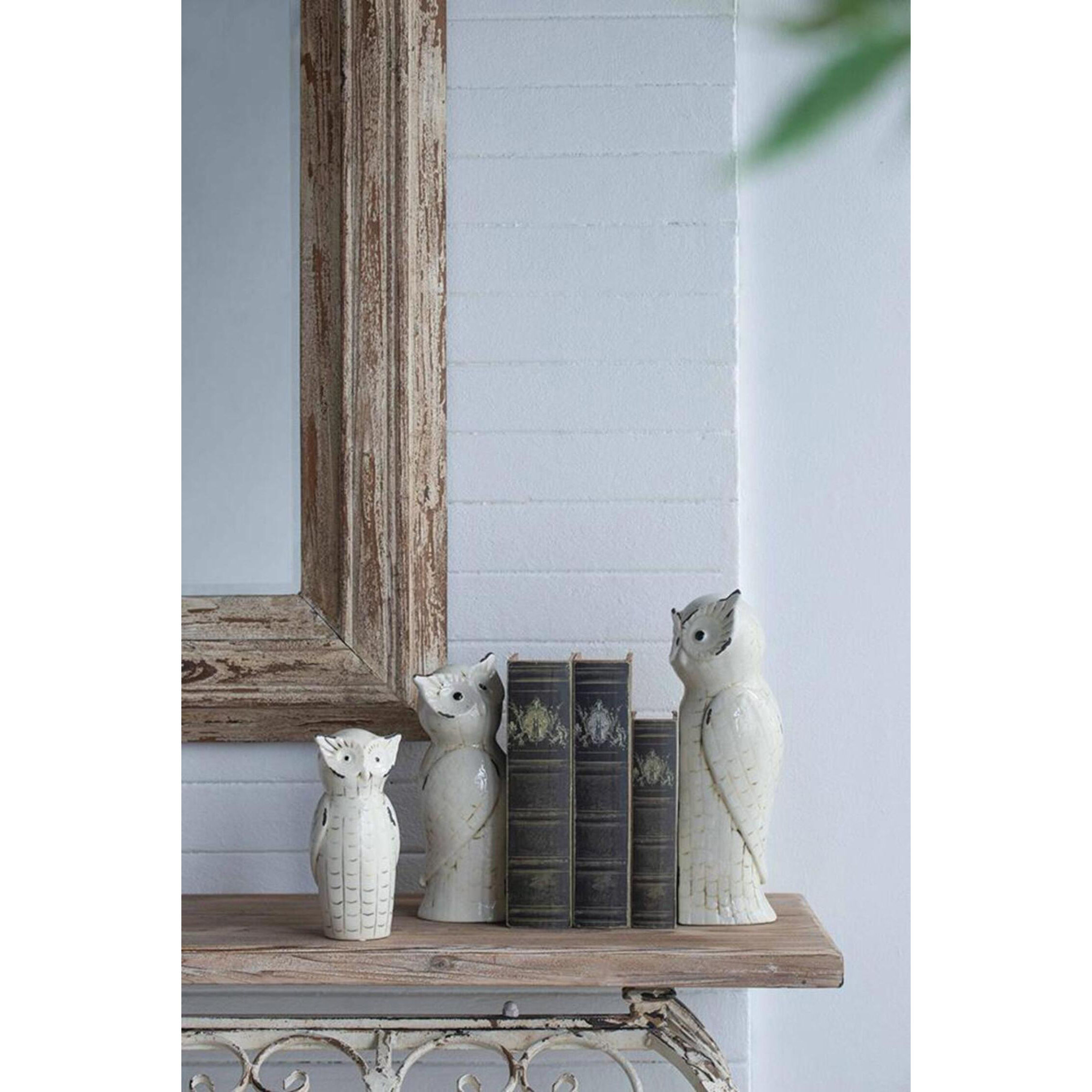 Vivek Off-White Figurine, Set of 3