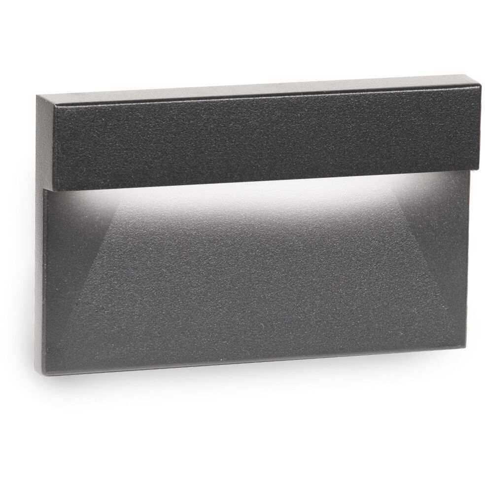 LEDme Step and Wall Lights 277 3 watt Black On Aluminum Step Light in White
