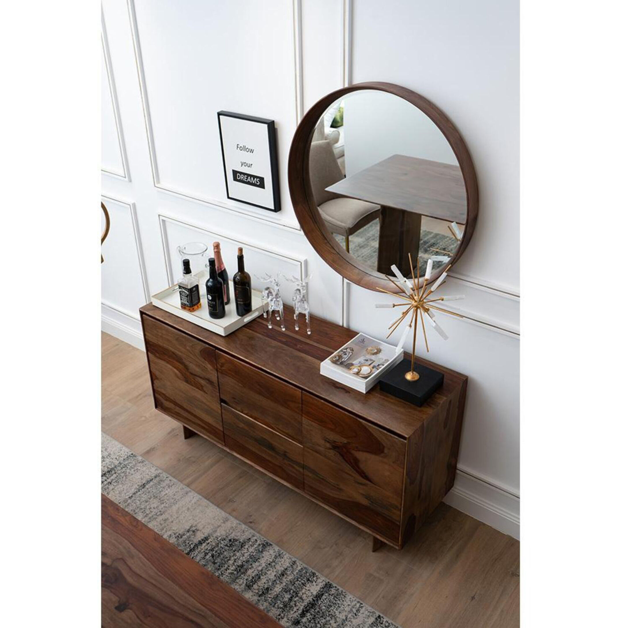 Florrie Gold and White Décor