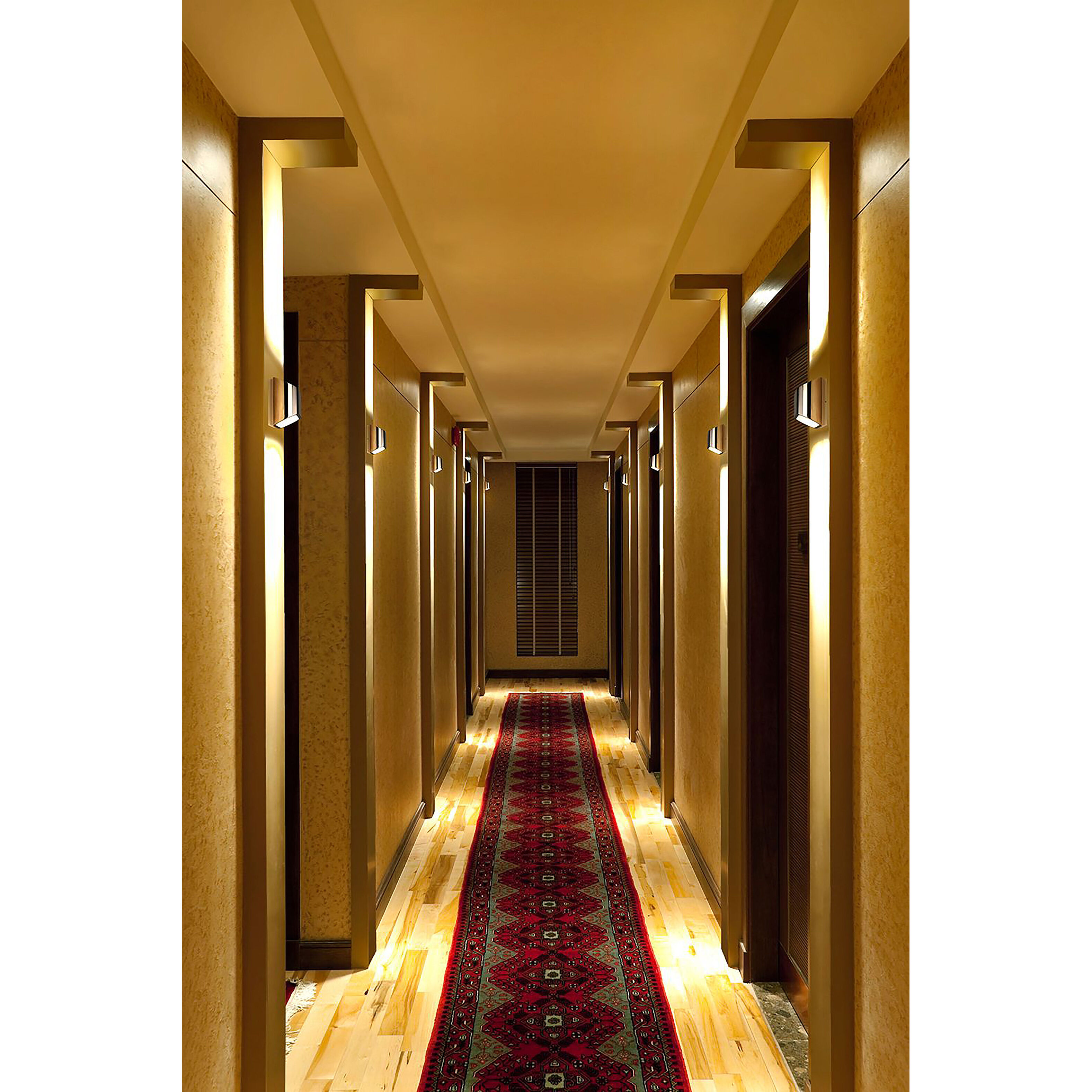 Eclipse 1 Wall Sconce Wall Light in Brushed Aluminum/White