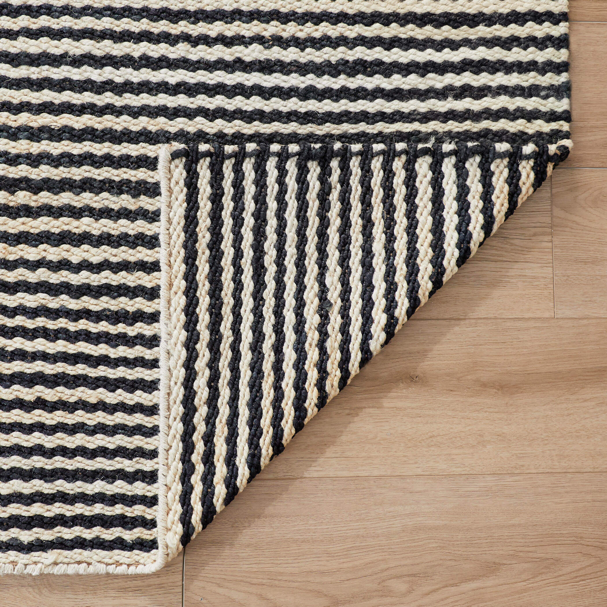 Ganges 114 X 79 inch Black/Natural Rug in 6 x 9