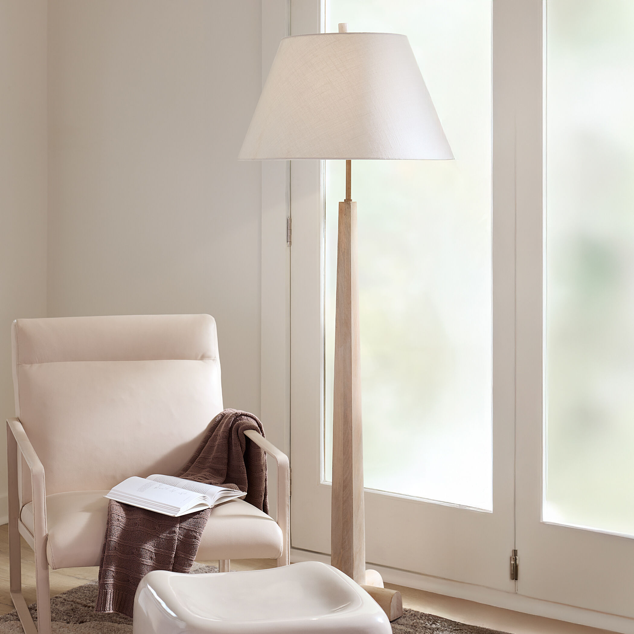 Charleston 66 inch 150 watt White Washed Mango Wood Floor Lamp Portable Light, Inline