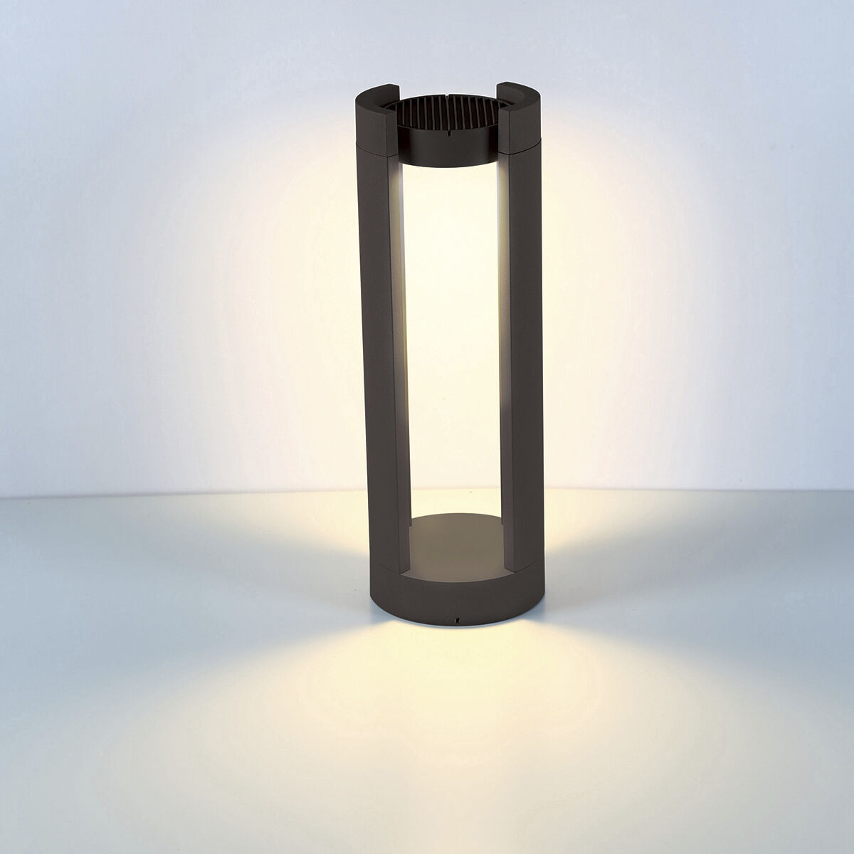 LED Bollard 120V 15 watt Graphite Grey Outdoor Bollard Light