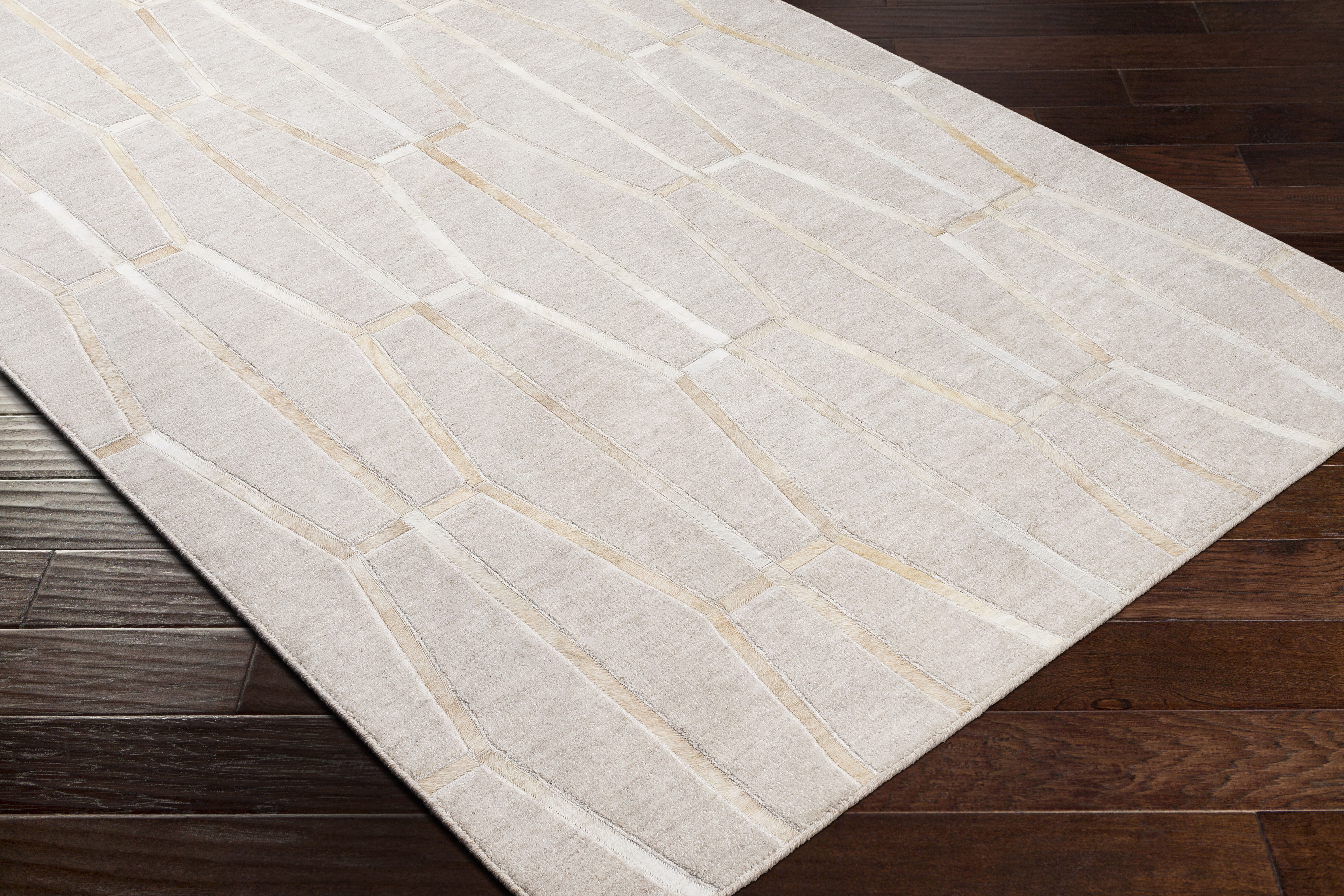 Eloquent 36 X 24 inch Tan Rug in 2 x 3, Rectangle