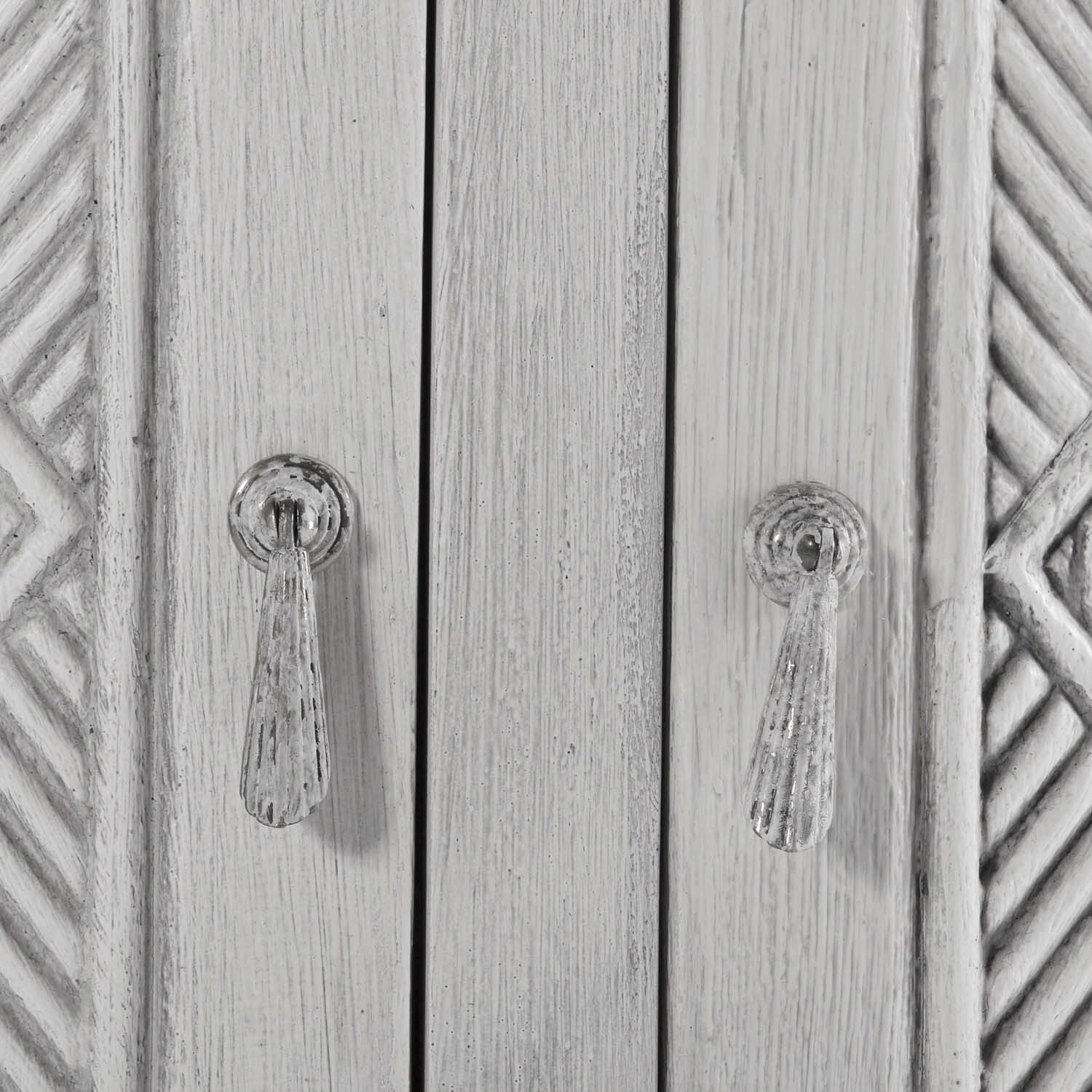 Chelsea Distressed White Chest