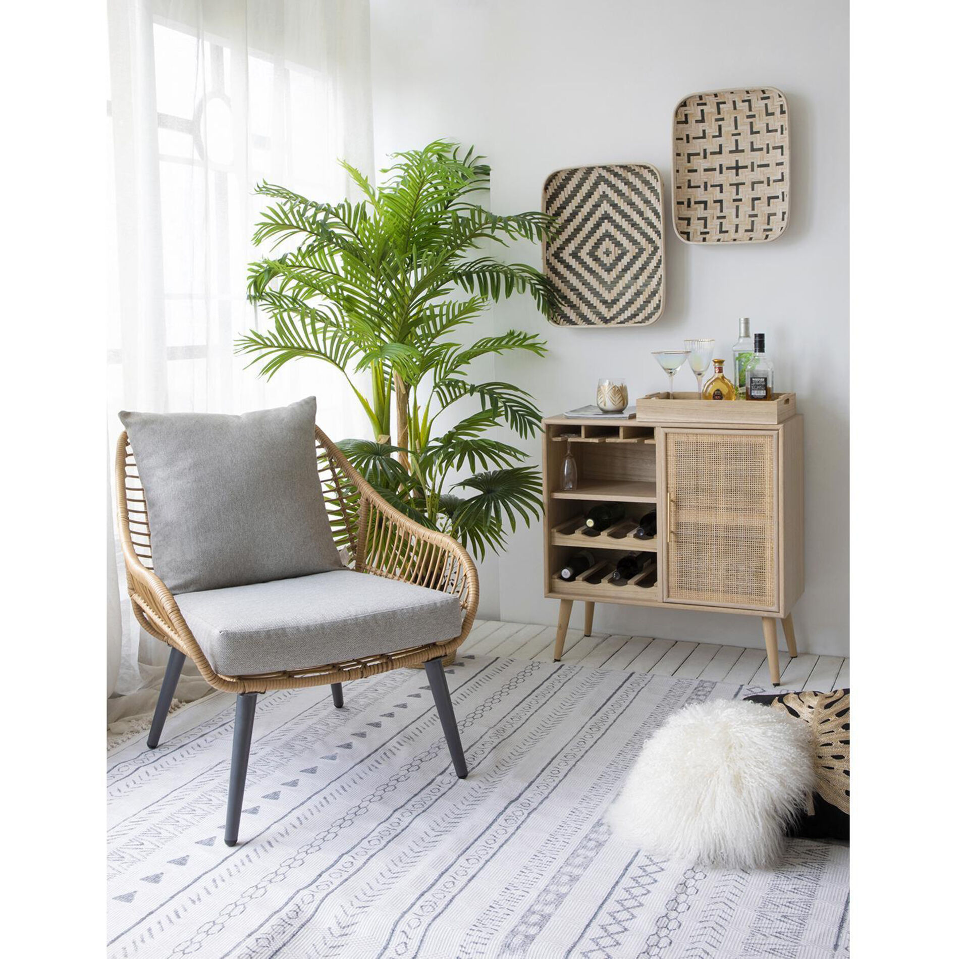 Anita Natural Cabinet